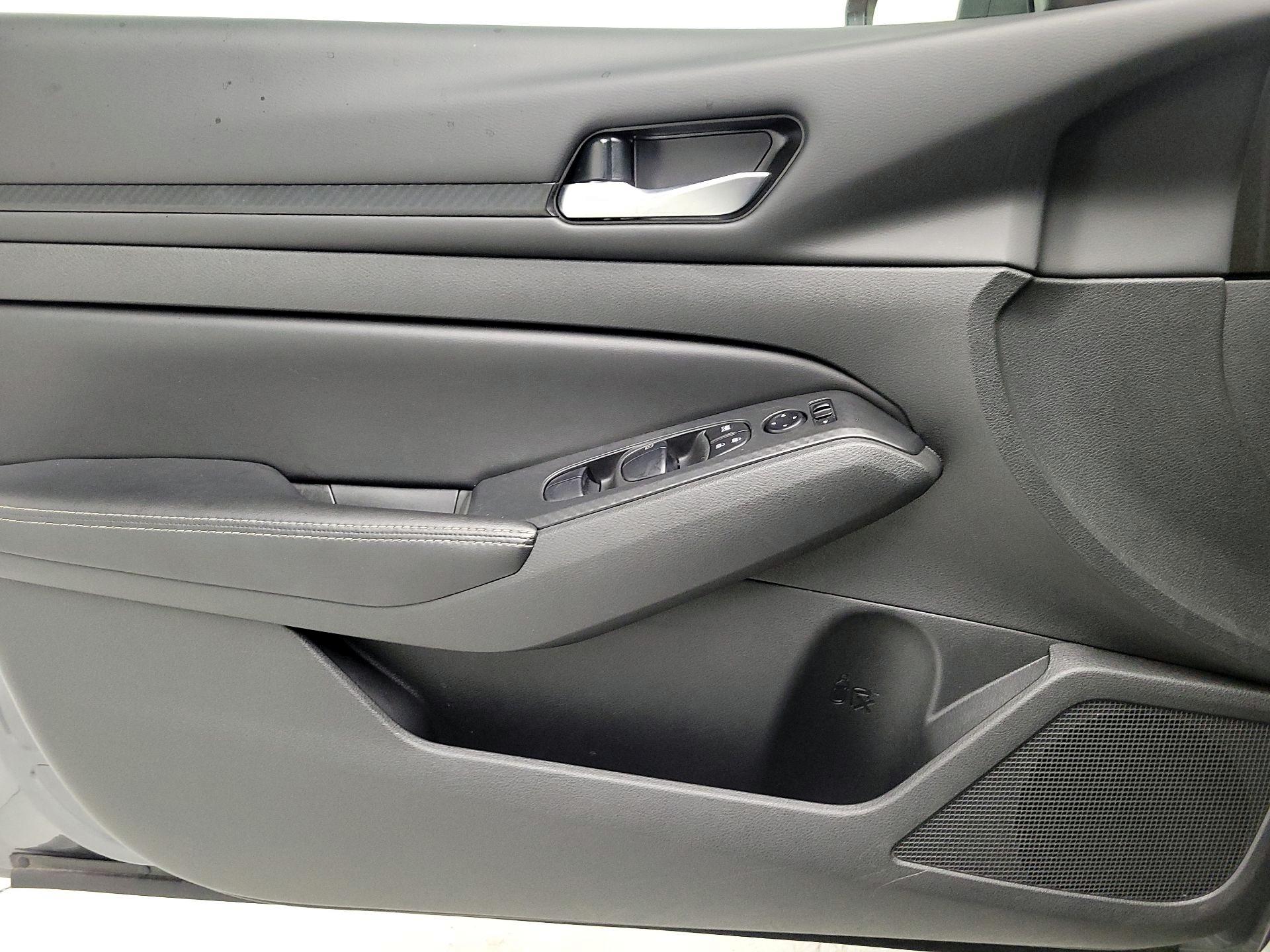 Thumbnail: 2024 Nissan Altima - 12