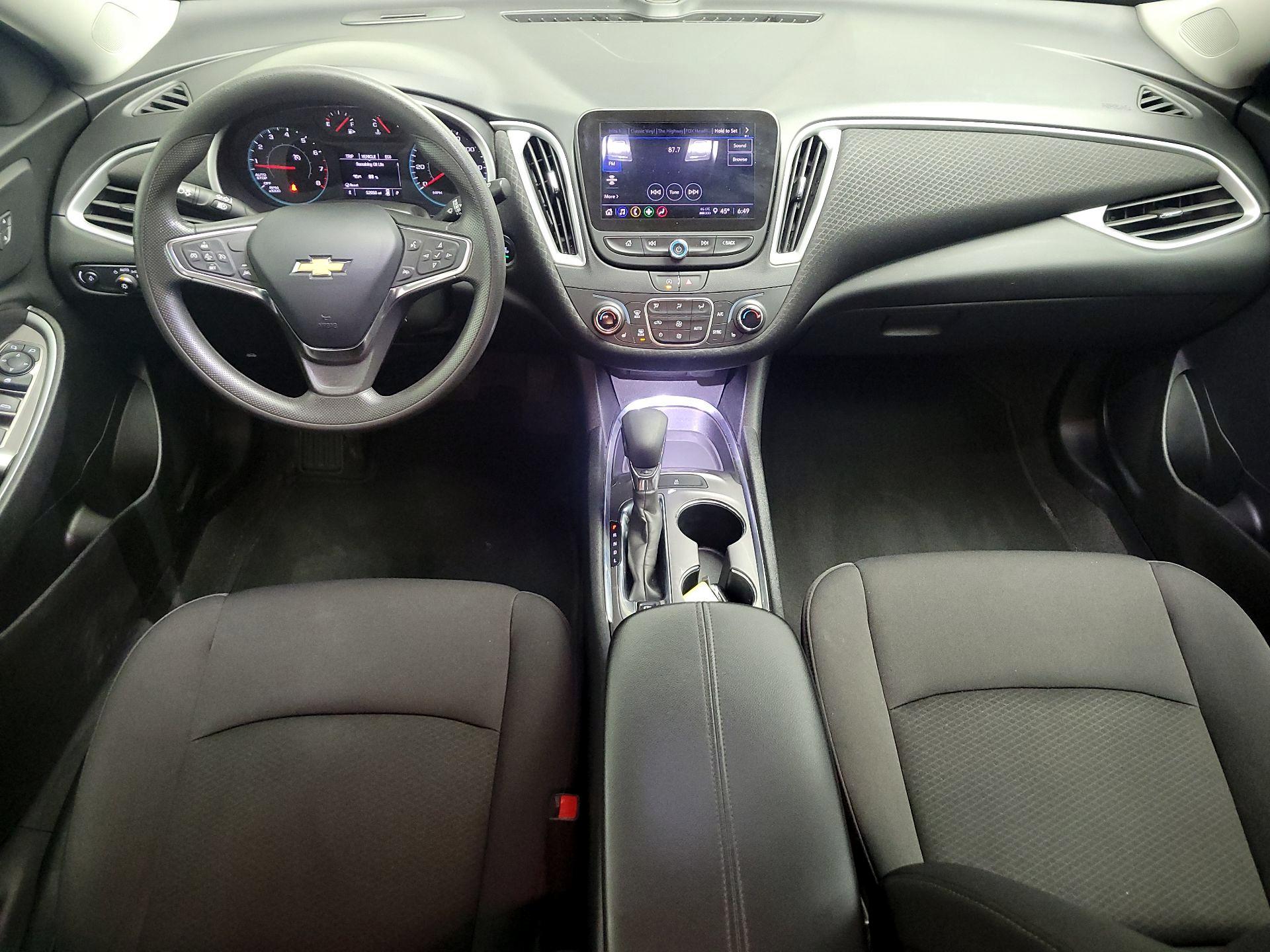 Thumbnail: 2023 Chevrolet Malibu - 9