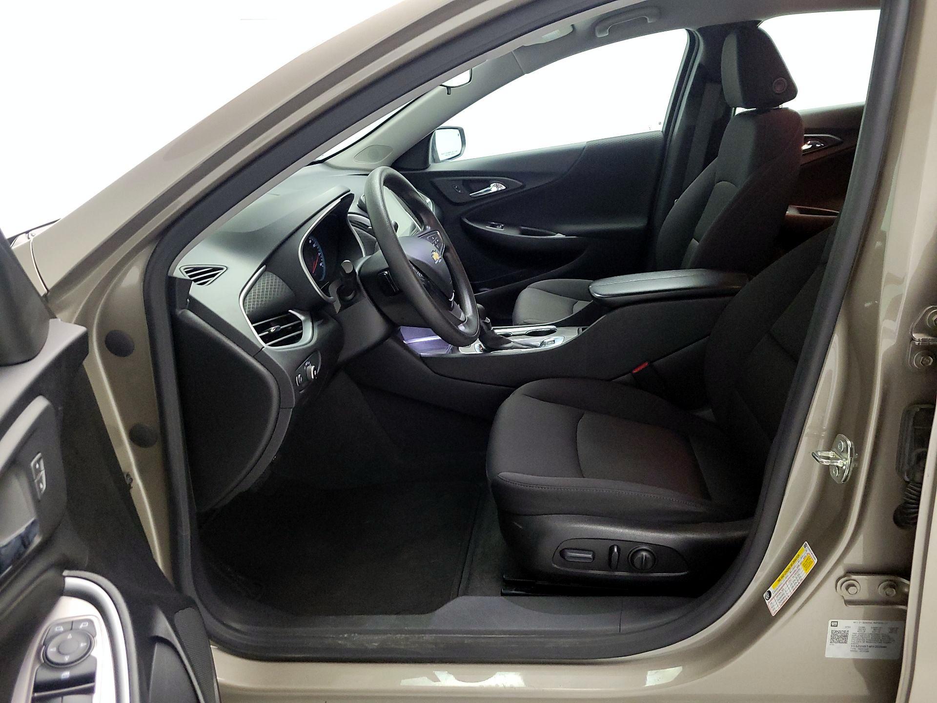 Thumbnail: 2023 Chevrolet Malibu - 11