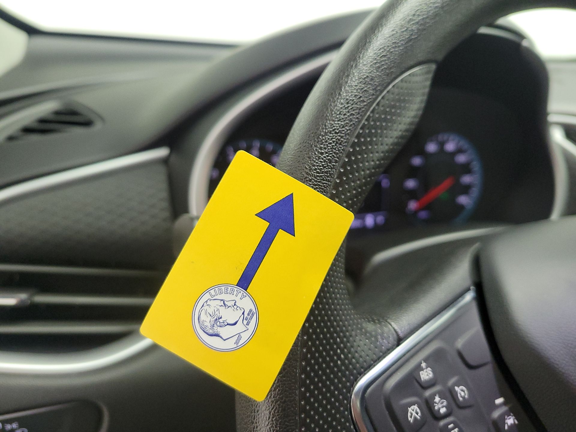 Thumbnail: 2023 Chevrolet Malibu - 19