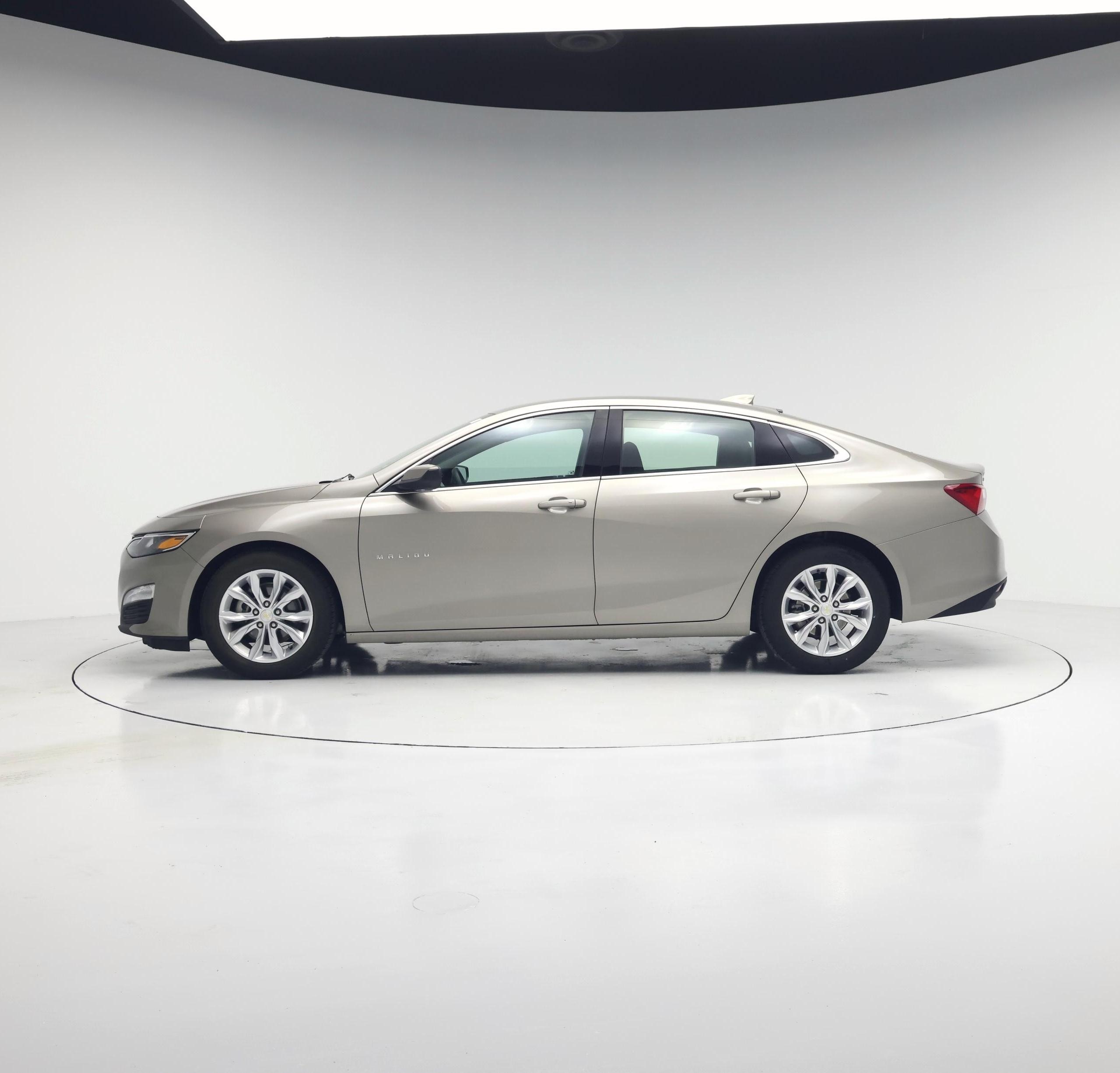 Thumbnail: 2023 Chevrolet Malibu - 3