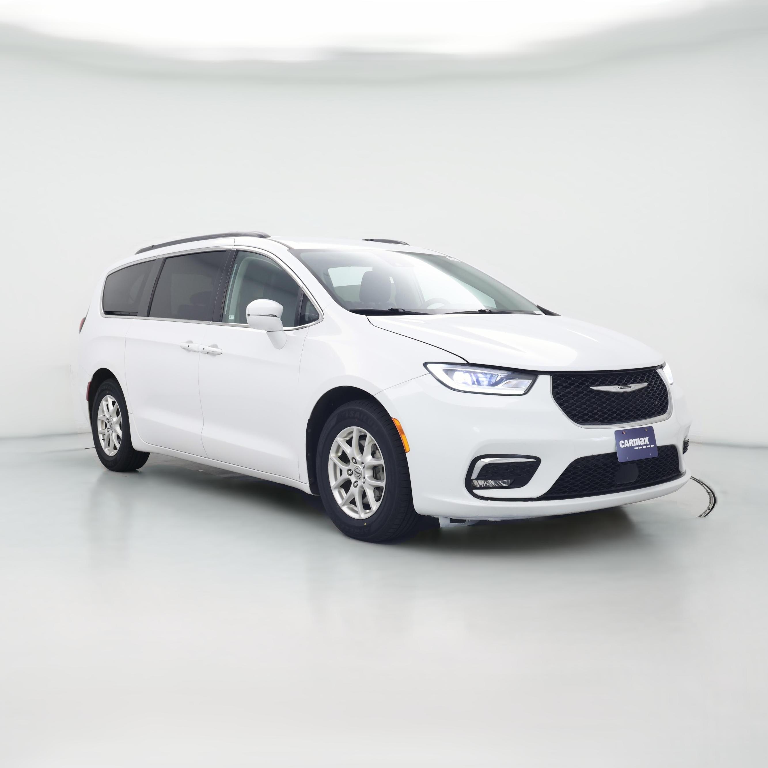 Thumbnail: 2022 Chrysler Pacifica - 1