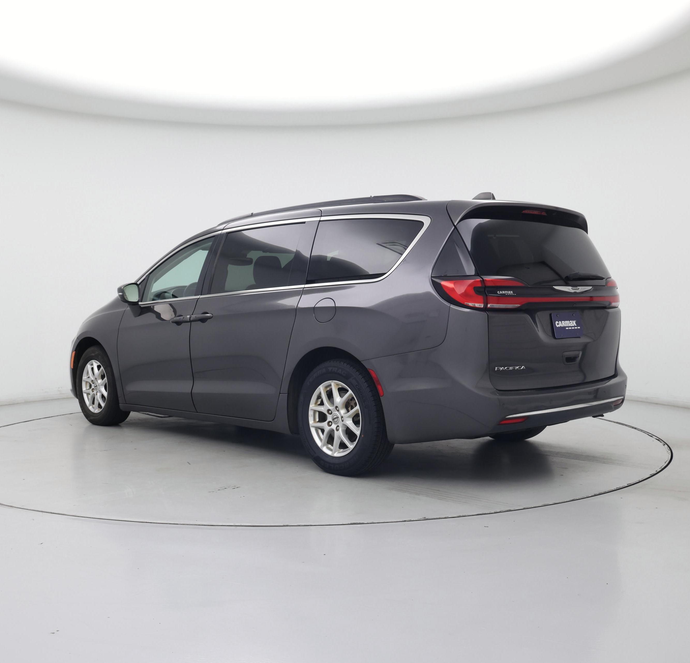 Thumbnail: 2022 Chrysler Pacifica - 2