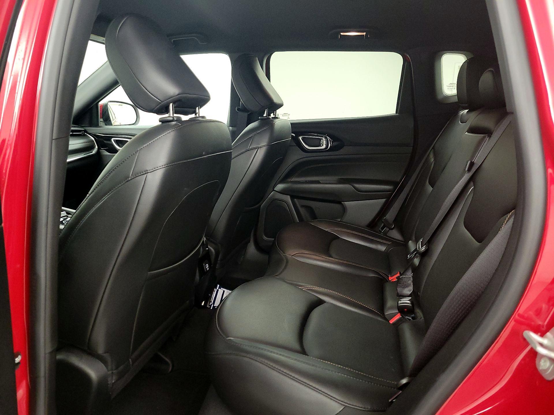 Thumbnail: 2022 Jeep Compass - 19