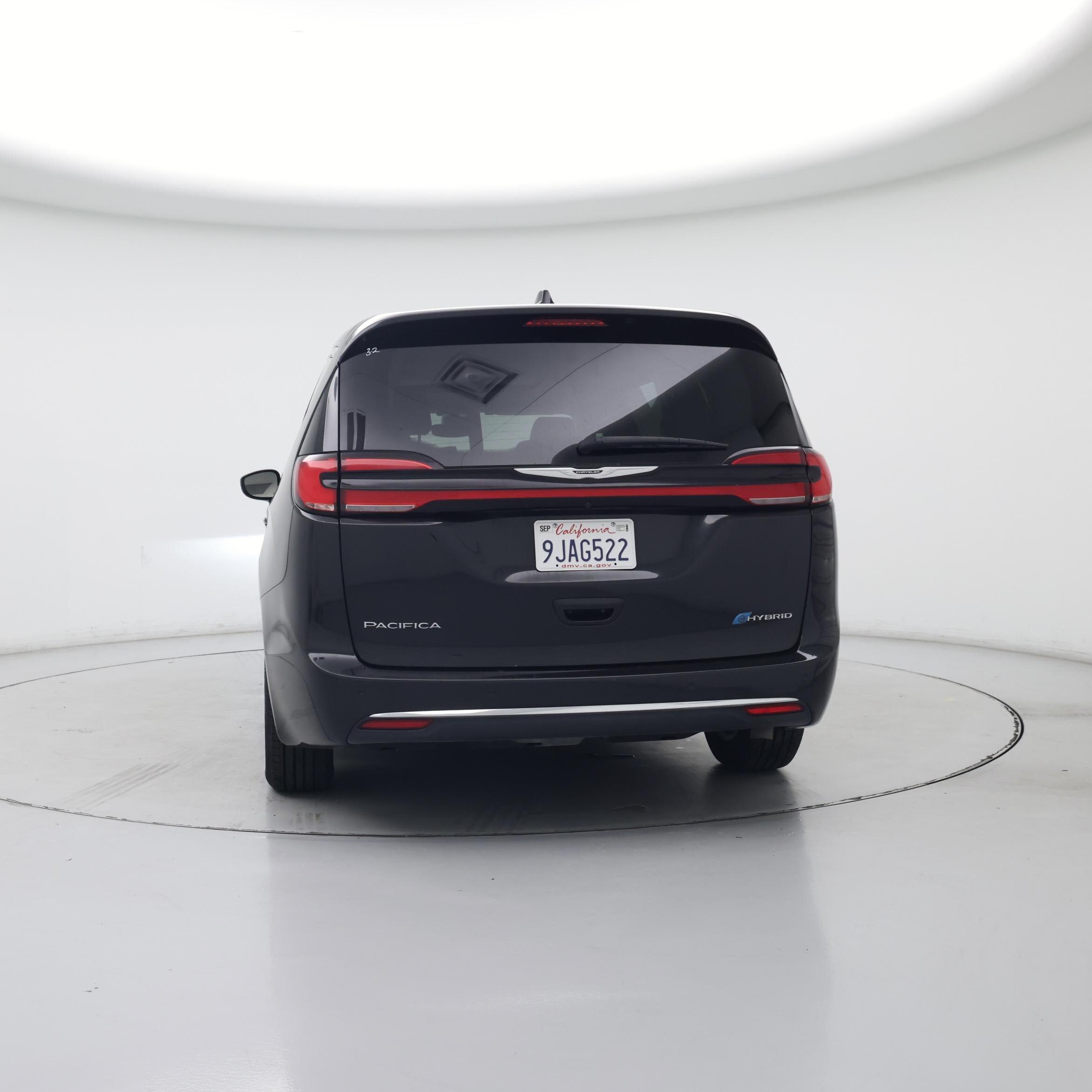 Thumbnail: 2023 Chrysler Pacifica - 6