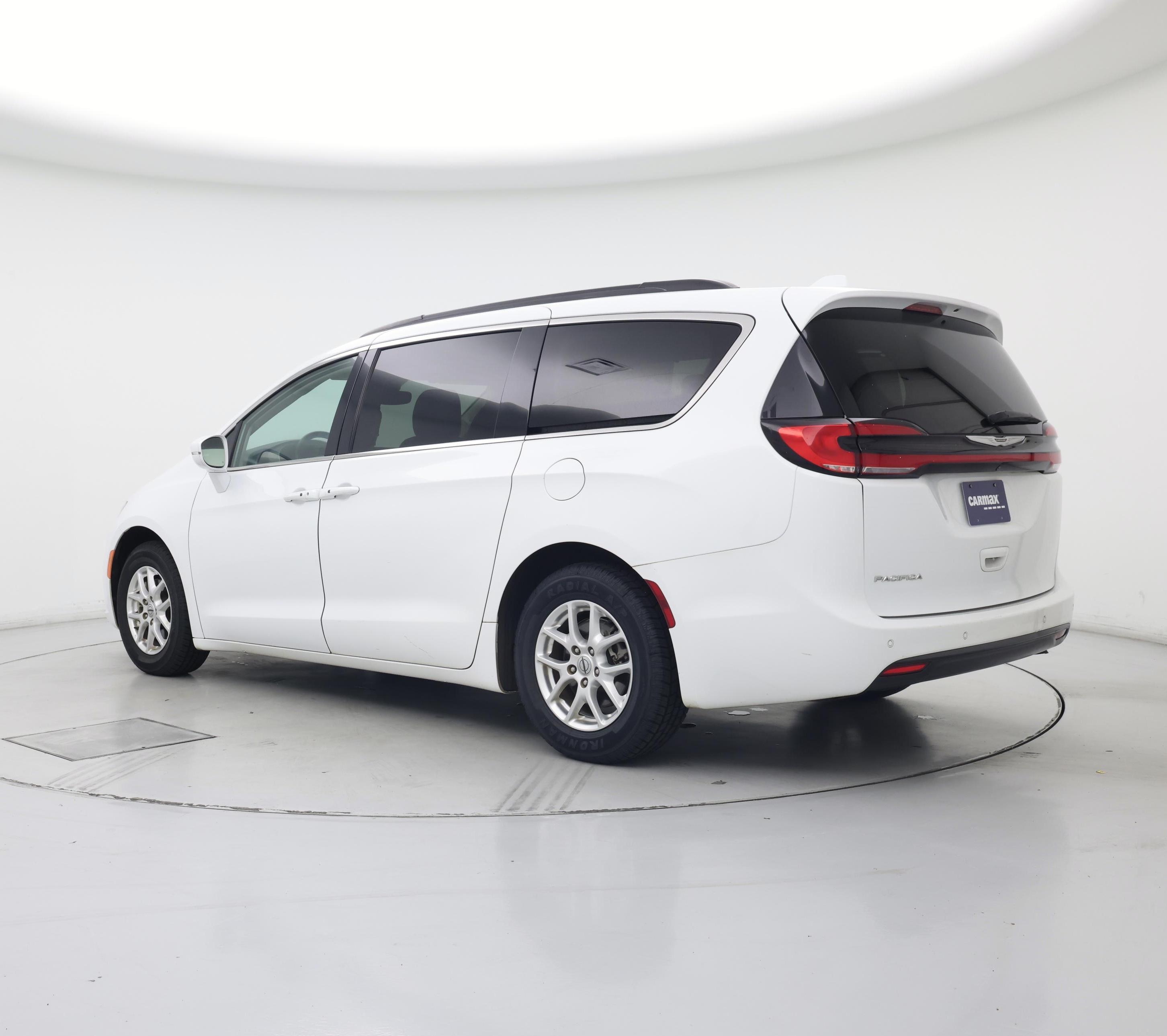 Thumbnail: 2022 Chrysler Pacifica - 2