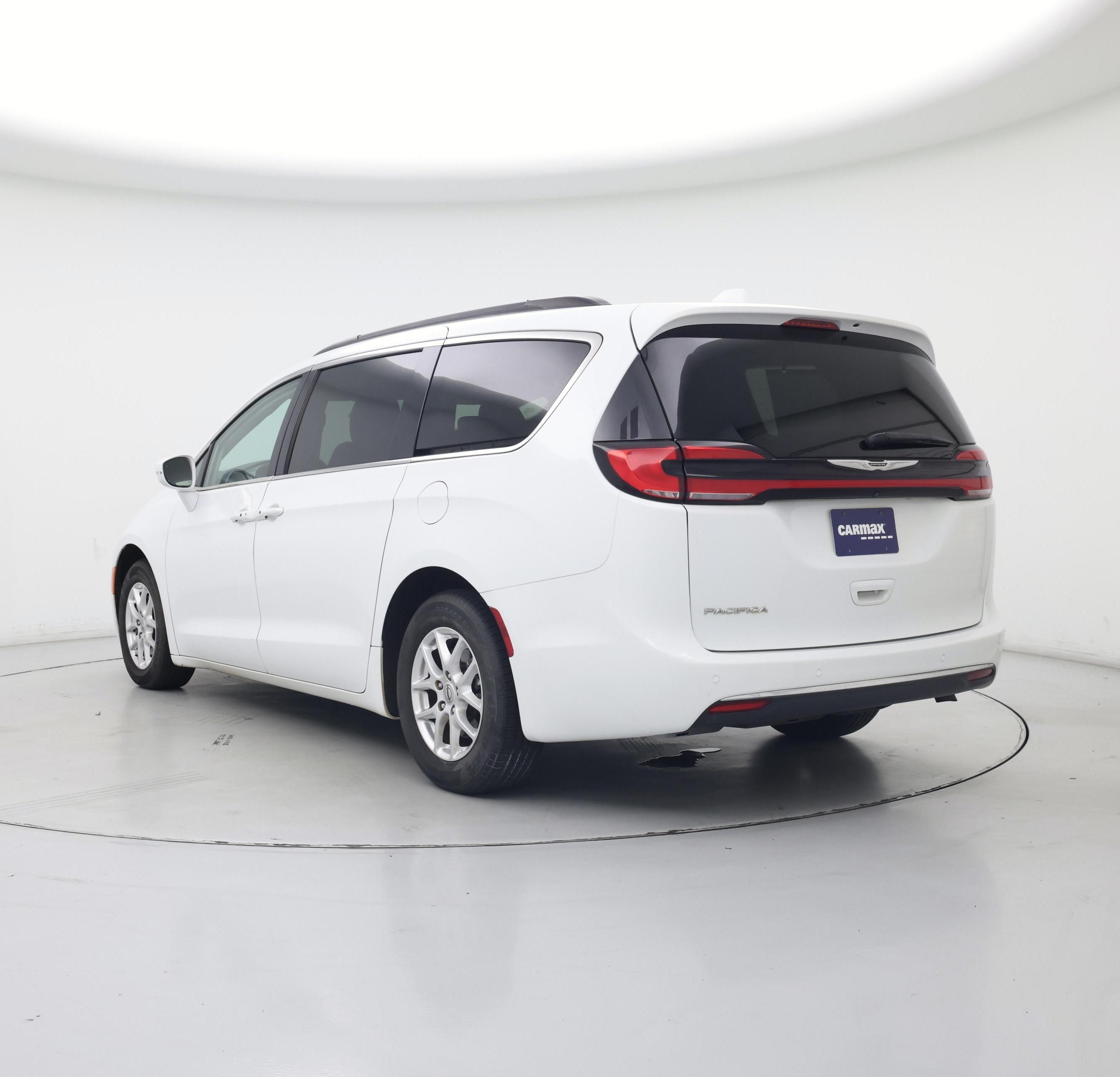 Thumbnail: 2022 Chrysler Pacifica - 2