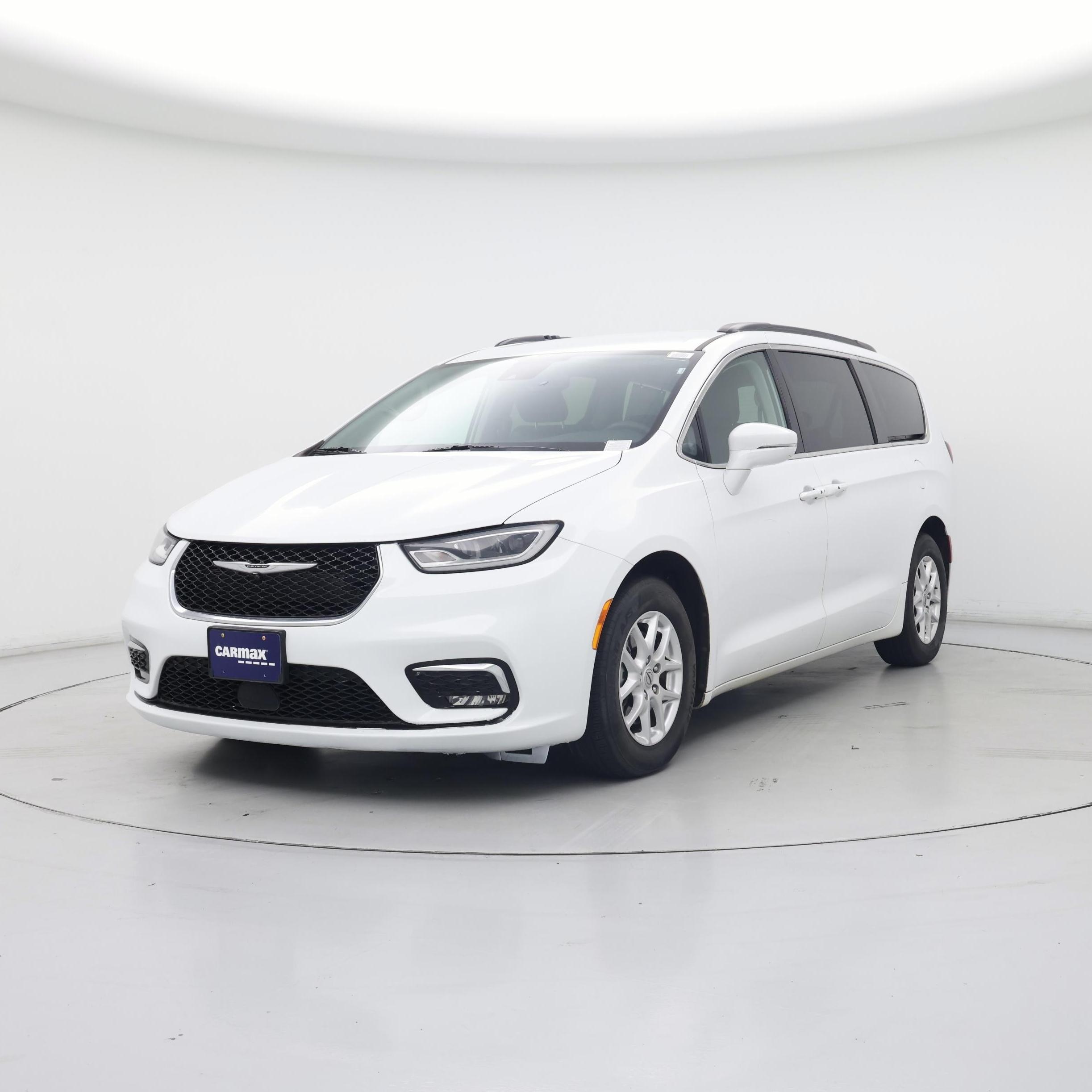 Thumbnail: 2022 Chrysler Pacifica - 4