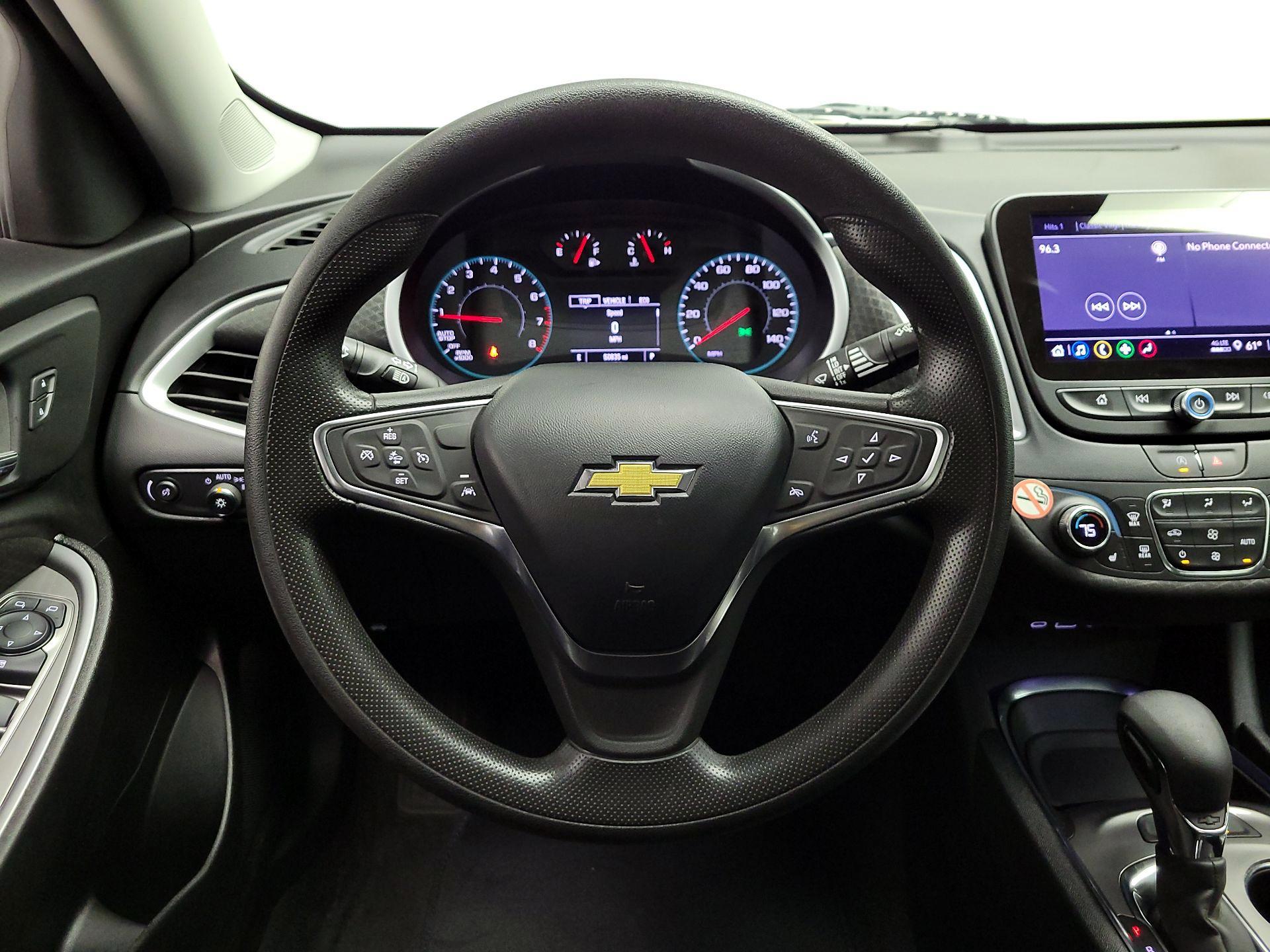 Thumbnail: 2024 Chevrolet Malibu - 10