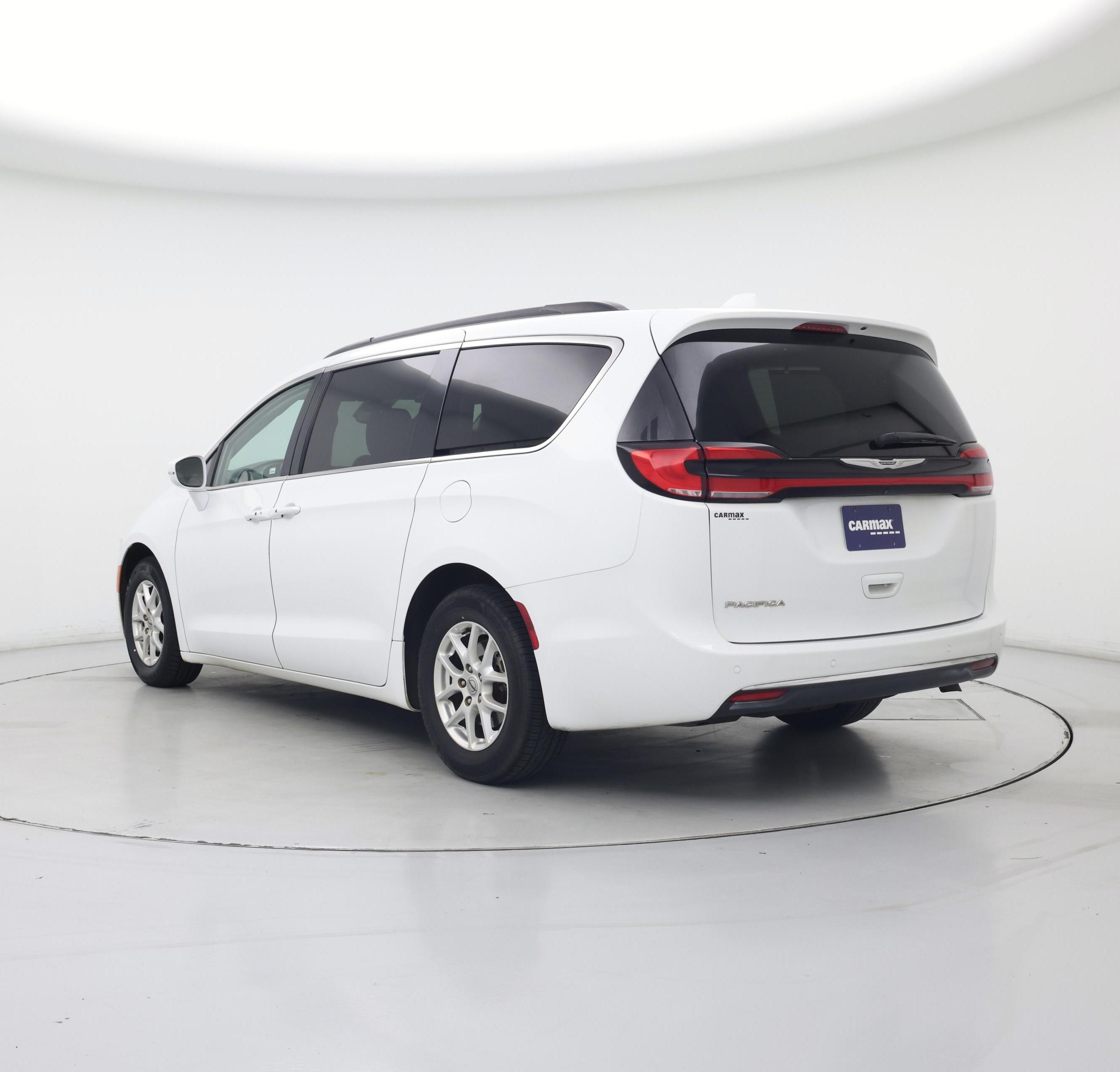 Thumbnail: 2022 Chrysler Pacifica - 2