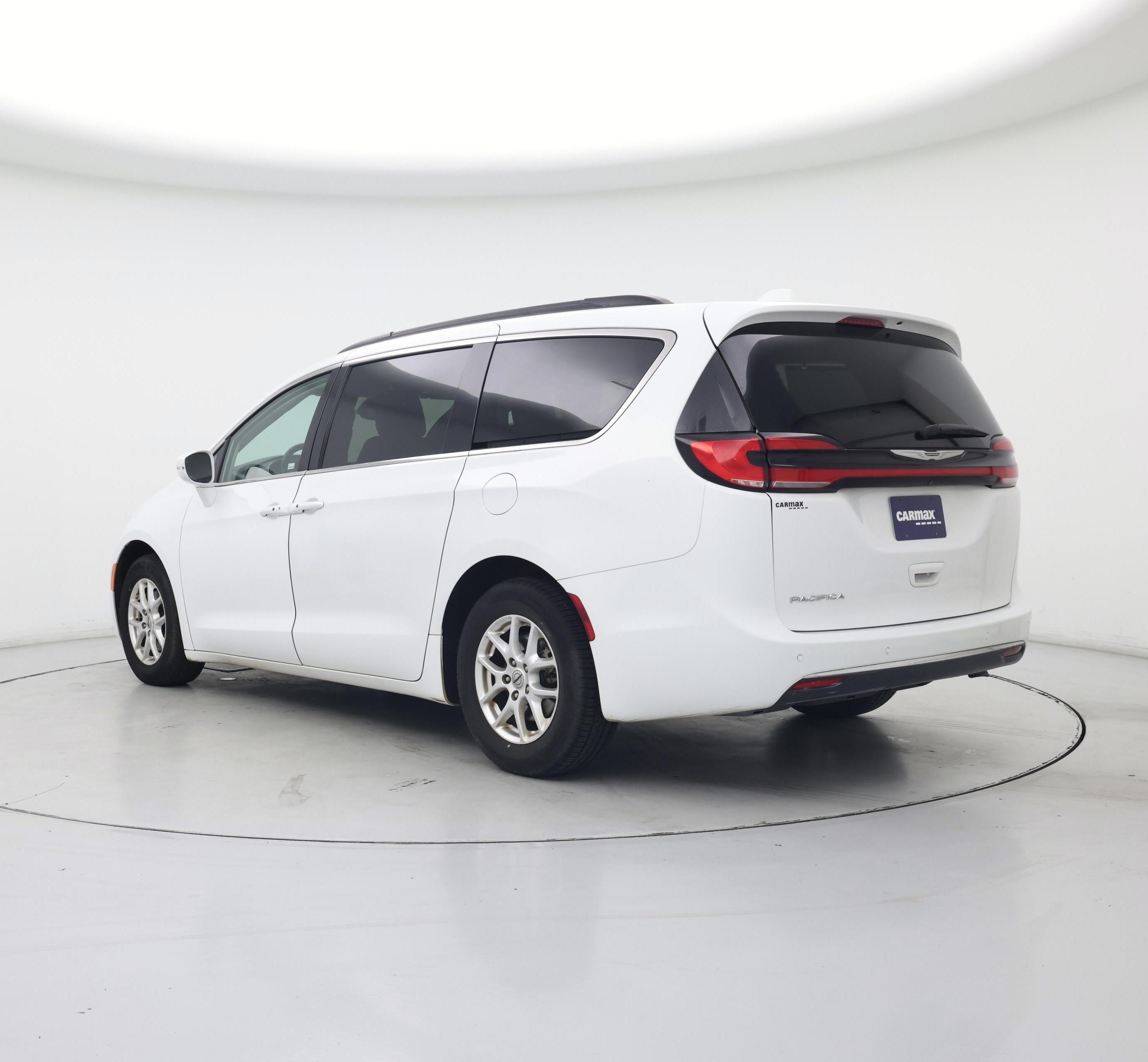 Thumbnail: 2022 Chrysler Pacifica - 2