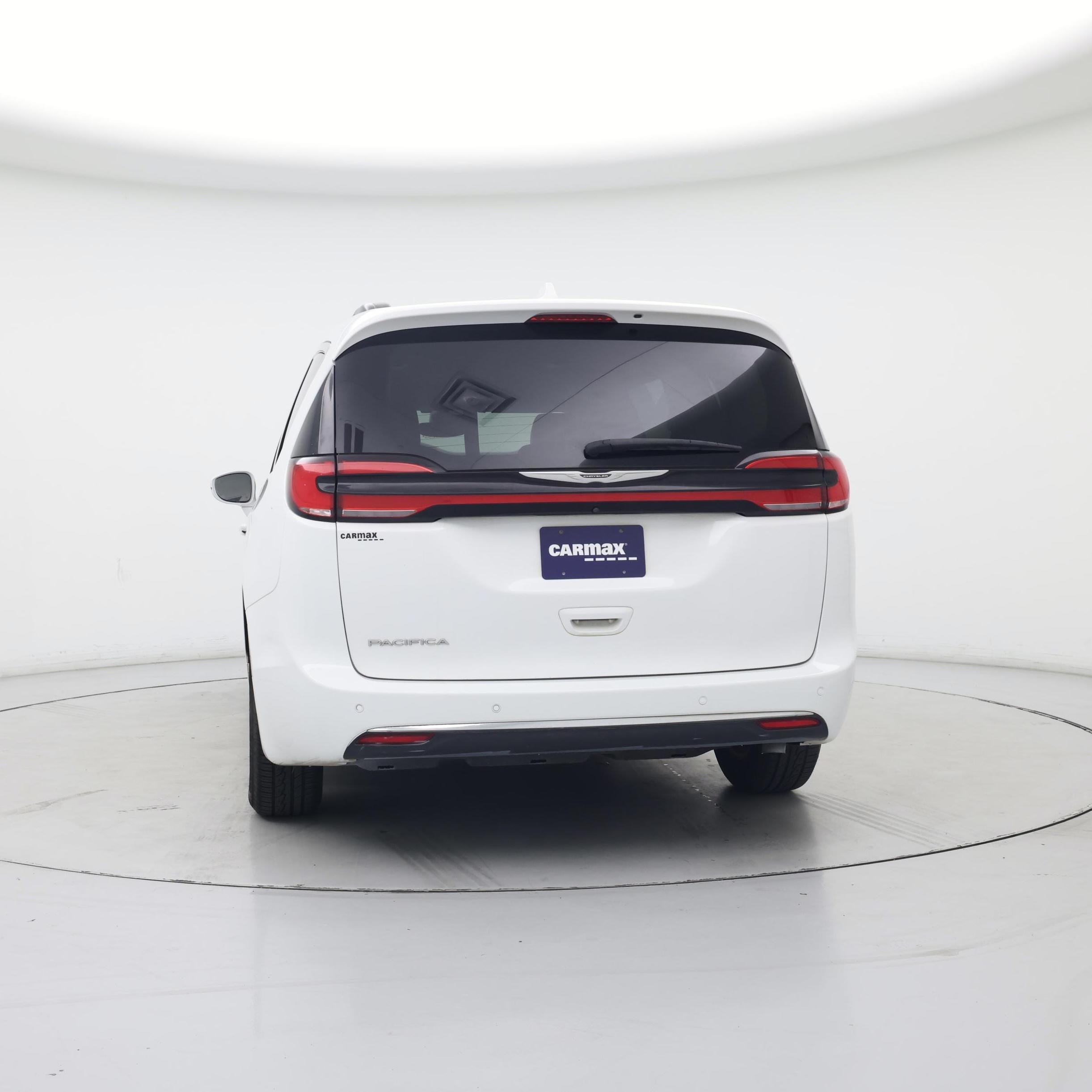 Thumbnail: 2022 Chrysler Pacifica - 6