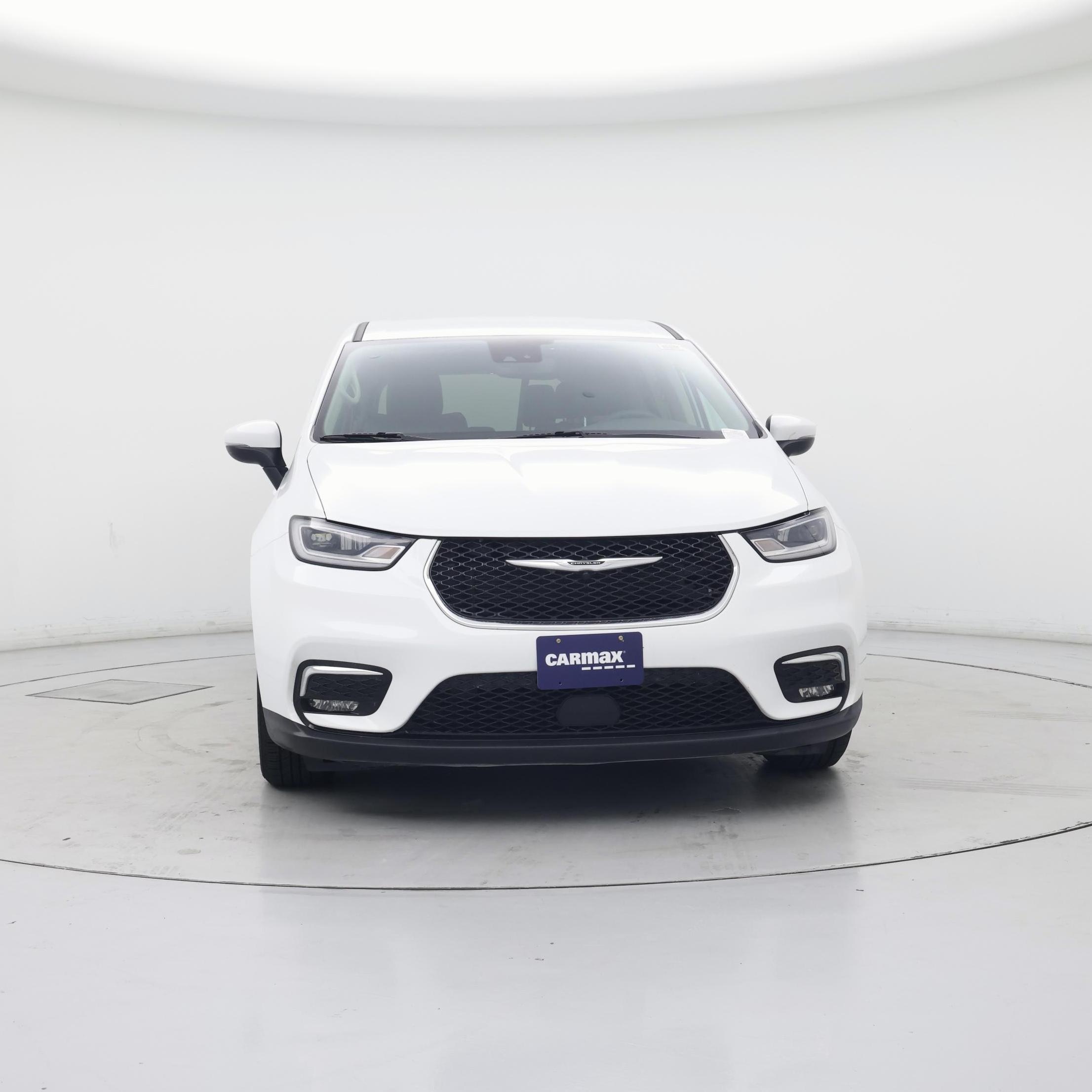 Thumbnail: 2023 Chrysler Pacifica - 5