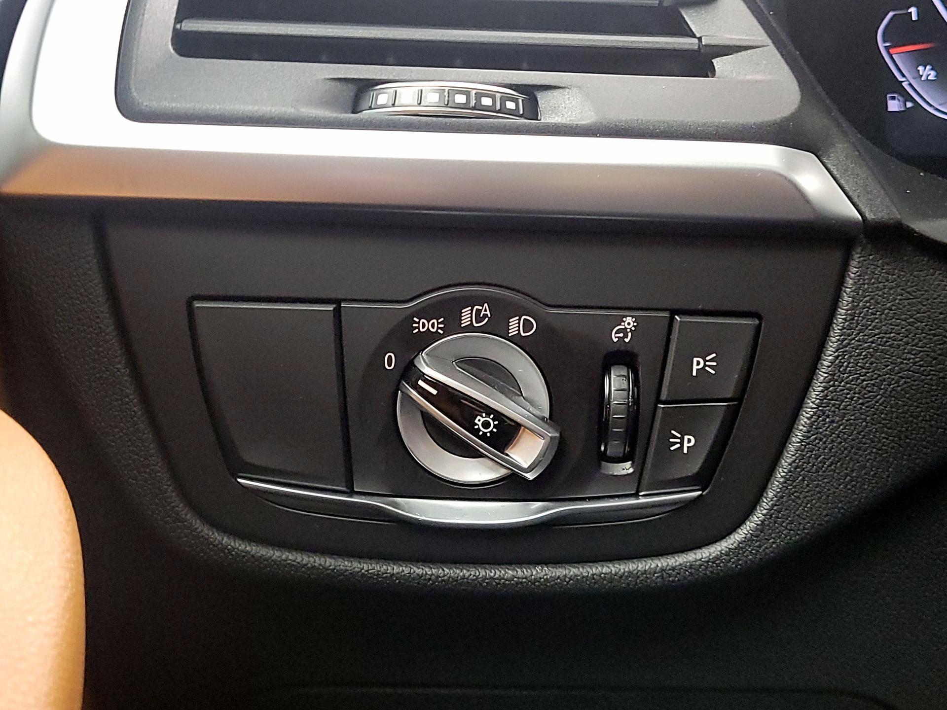 Thumbnail: 2023 BMW X3 - 13