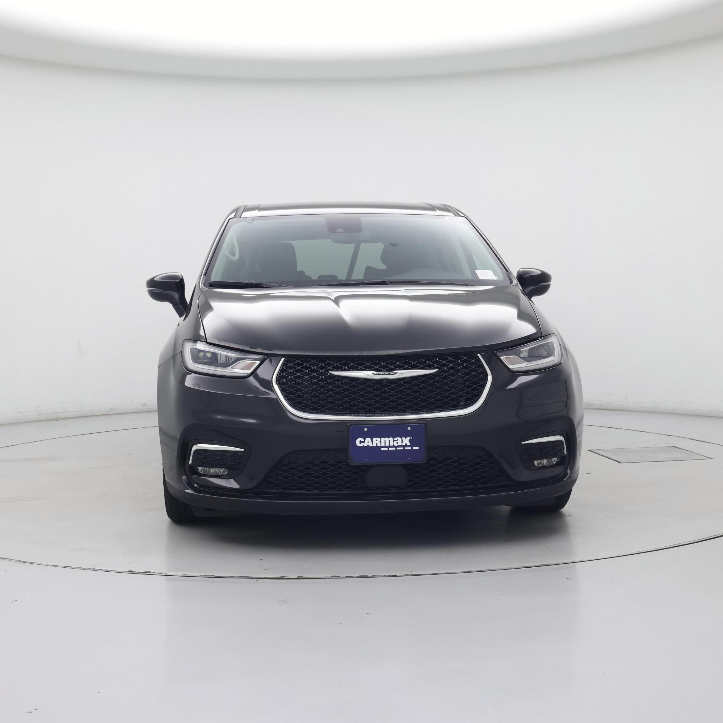 Thumbnail: 2023 Chrysler Pacifica - 5
