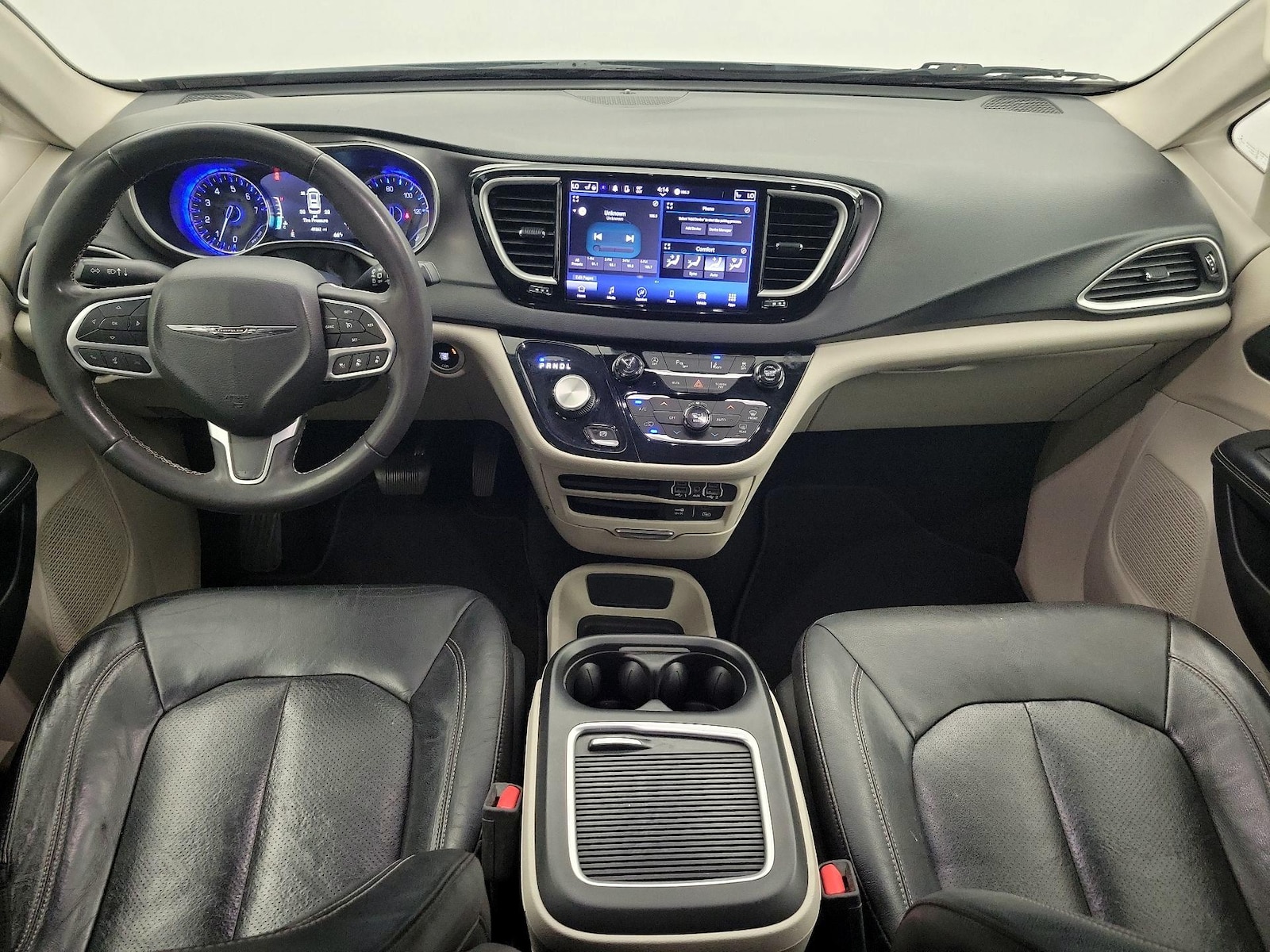 2022 Chrysler Pacifica Touring L - Photo 10