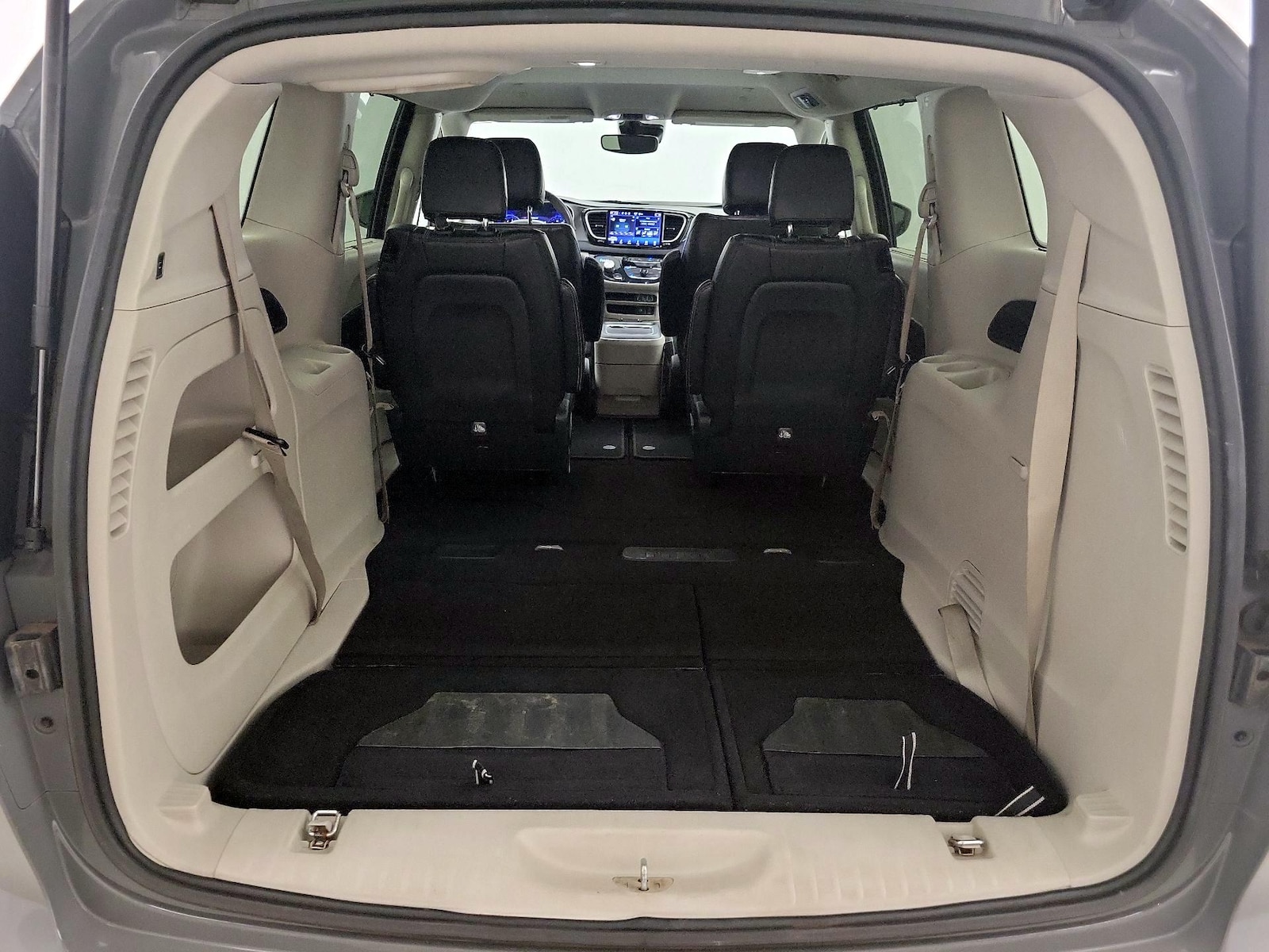 2022 Chrysler Pacifica Touring L - Photo 23