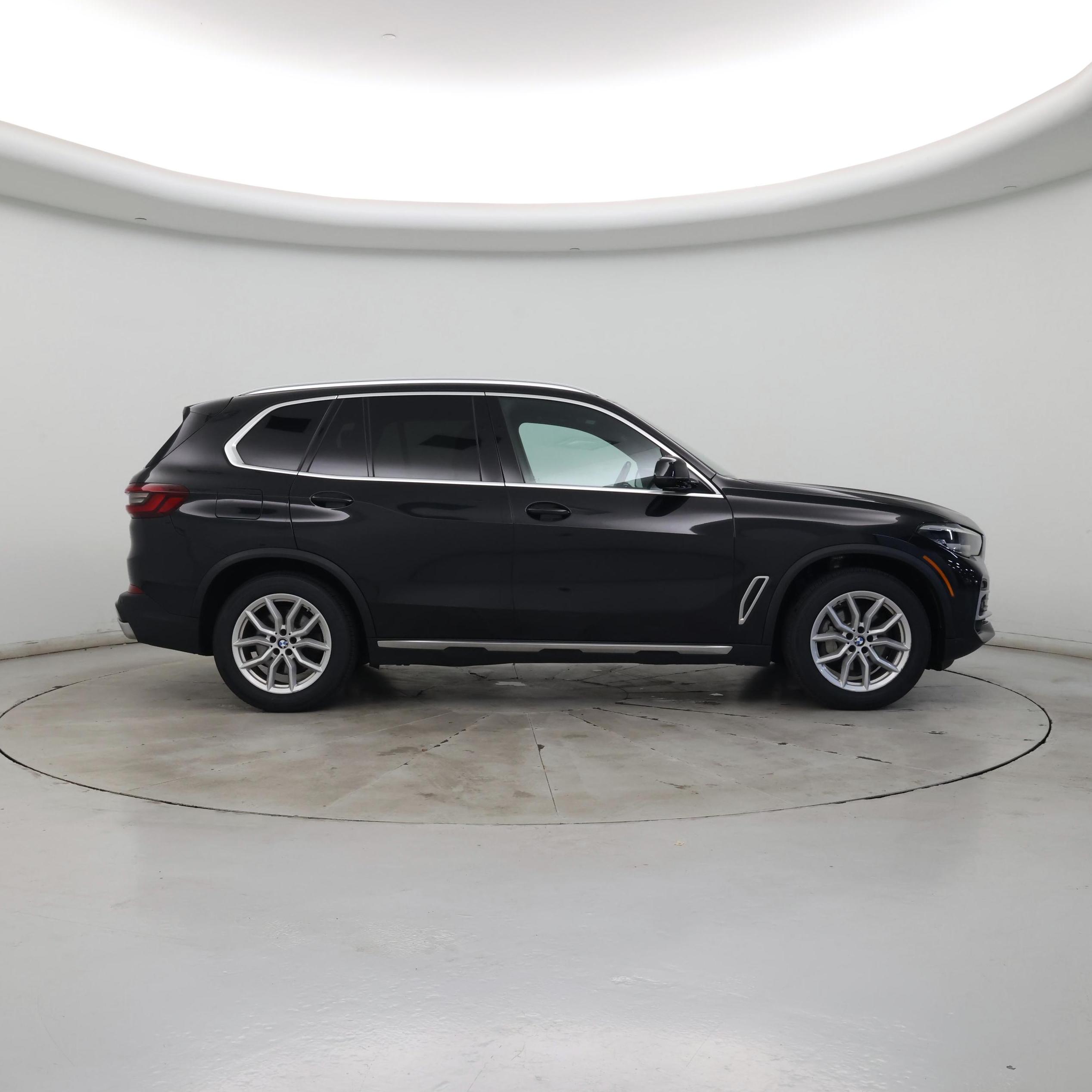 Thumbnail: 2023 BMW X5 - 7