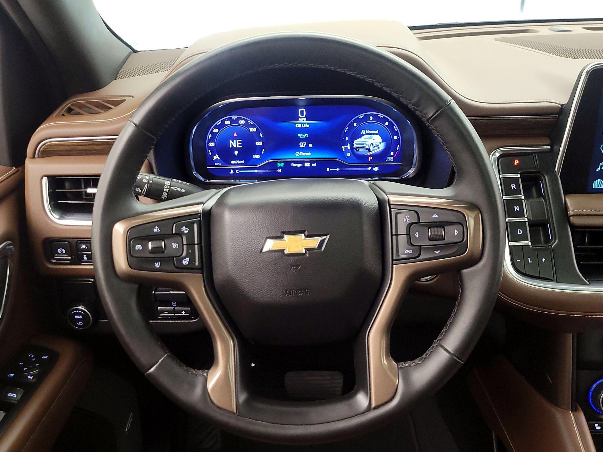 Thumbnail: 2023 Chevrolet Suburban - 10