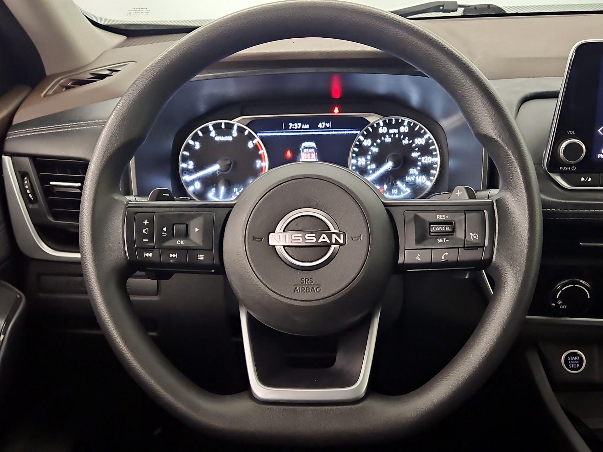 Thumbnail: 2023 Nissan Rogue - 10