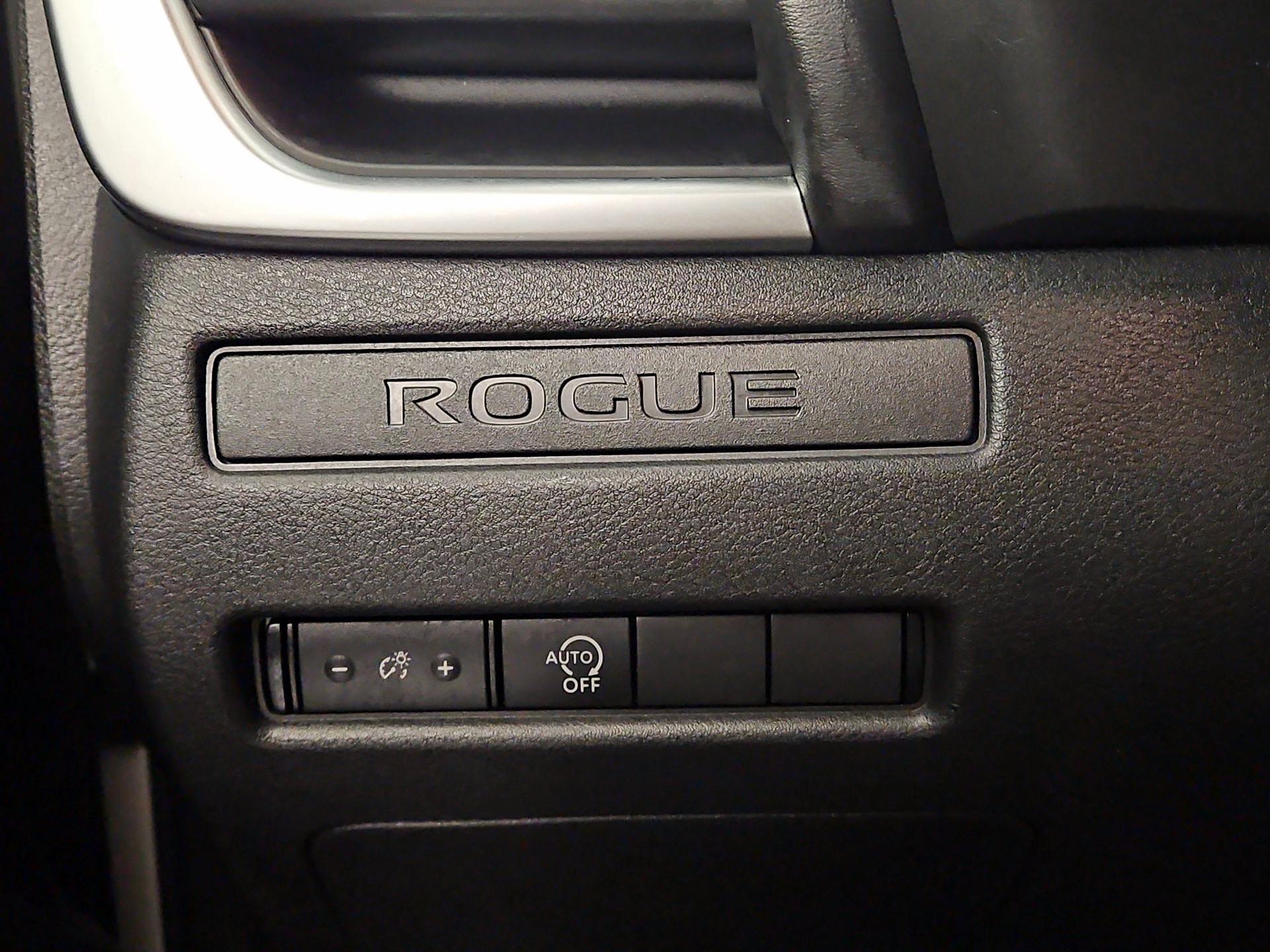 Thumbnail: 2023 Nissan Rogue - 13