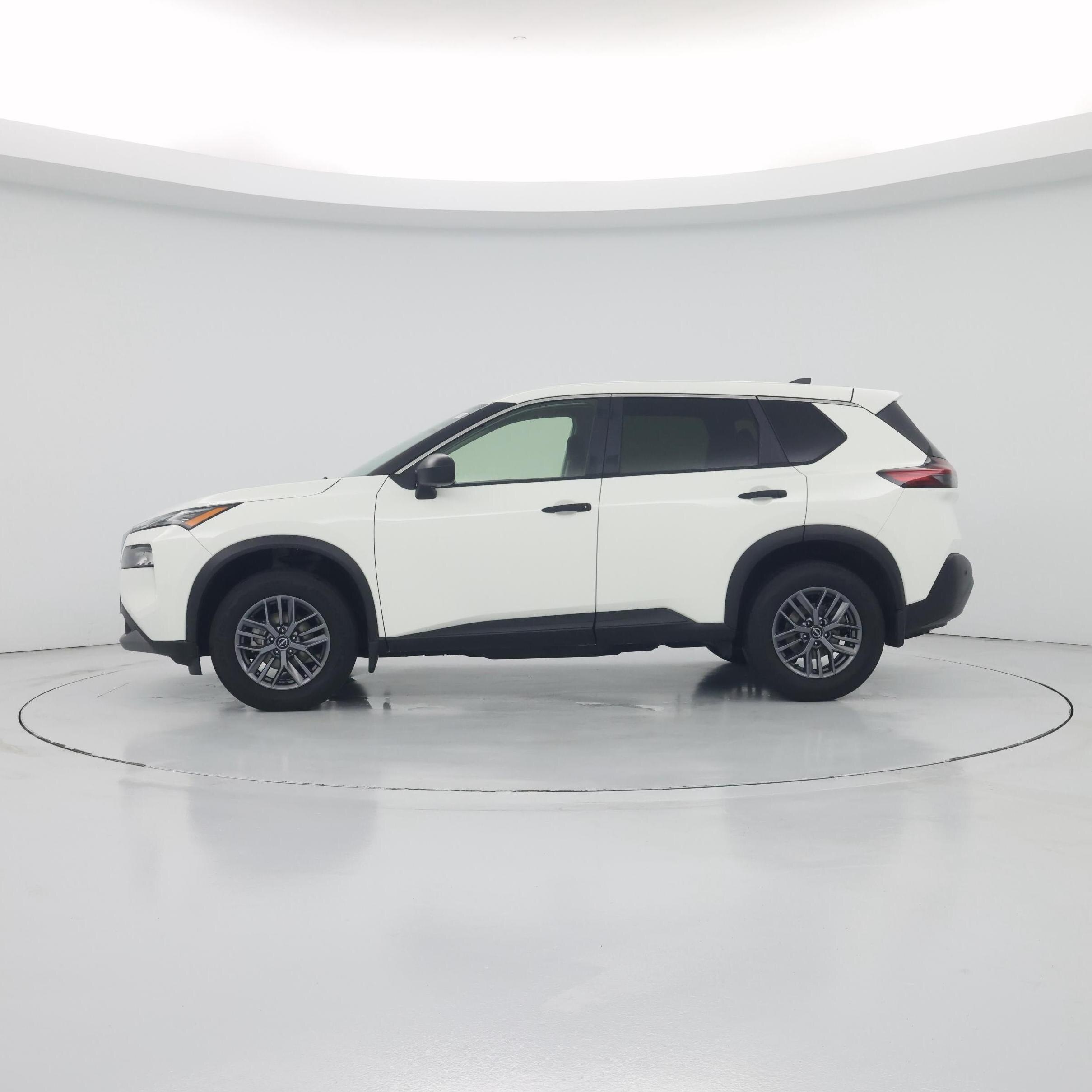 Thumbnail: 2023 Nissan Rogue - 3