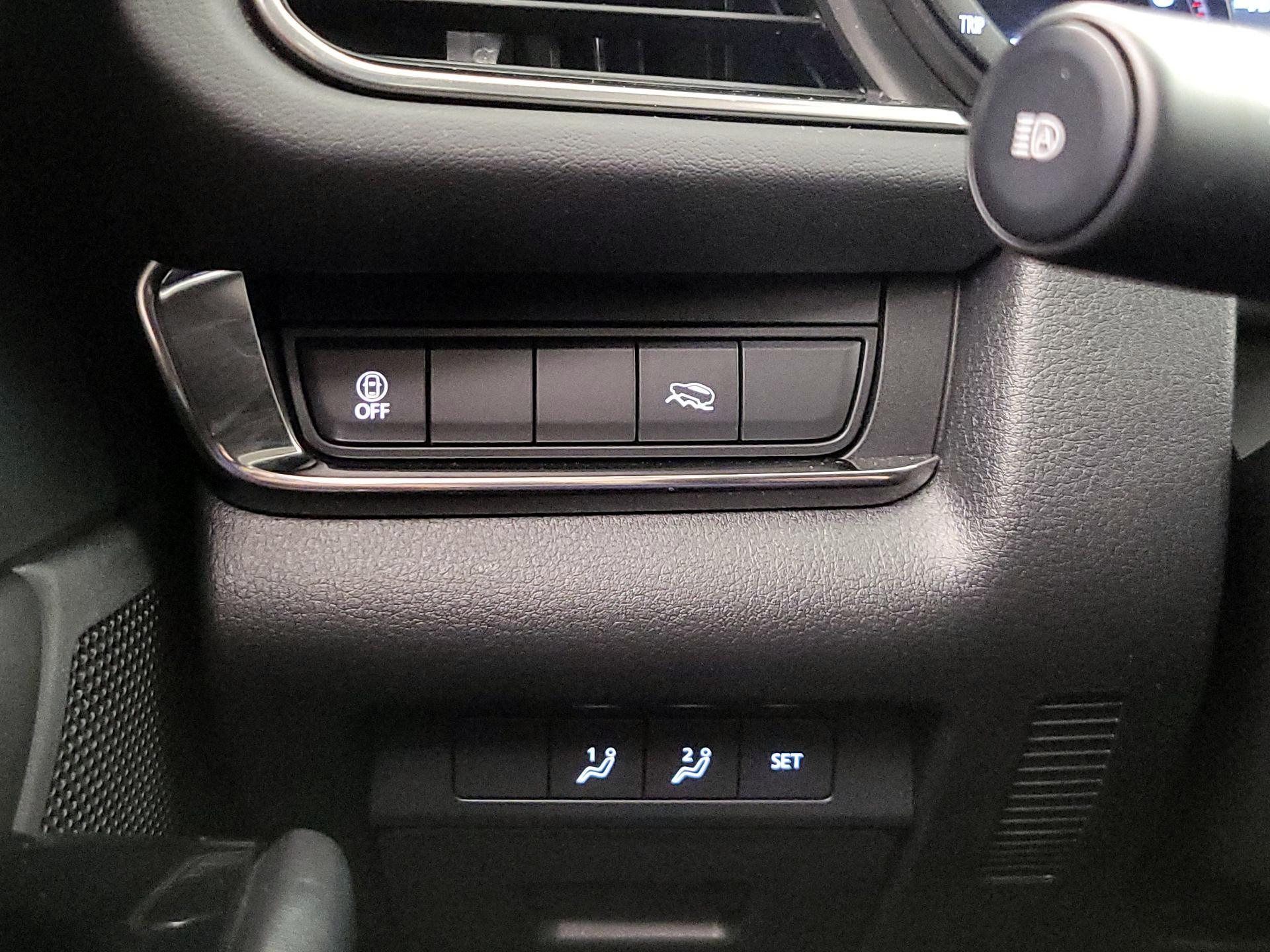 Thumbnail: 2023 Mazda CX-30 - 13