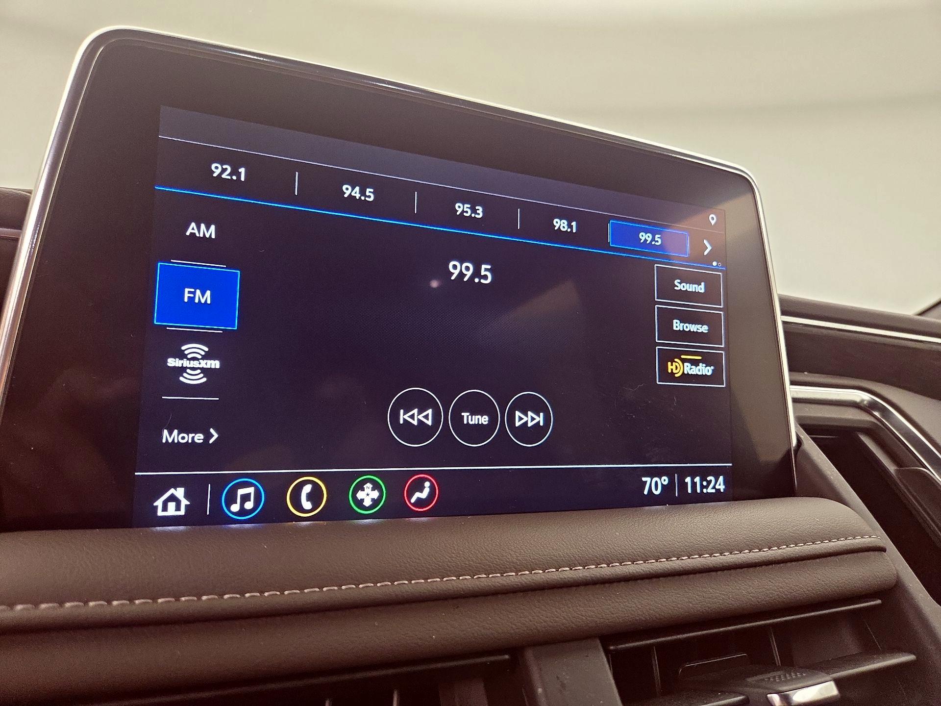 Thumbnail: 2021 Chevrolet Suburban - 15