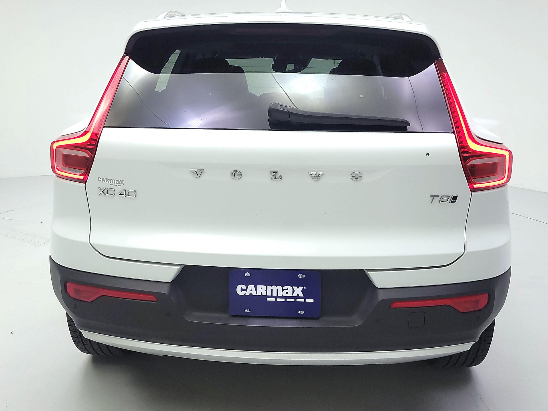 Thumbnail: 2021 Volvo XC40 - 6