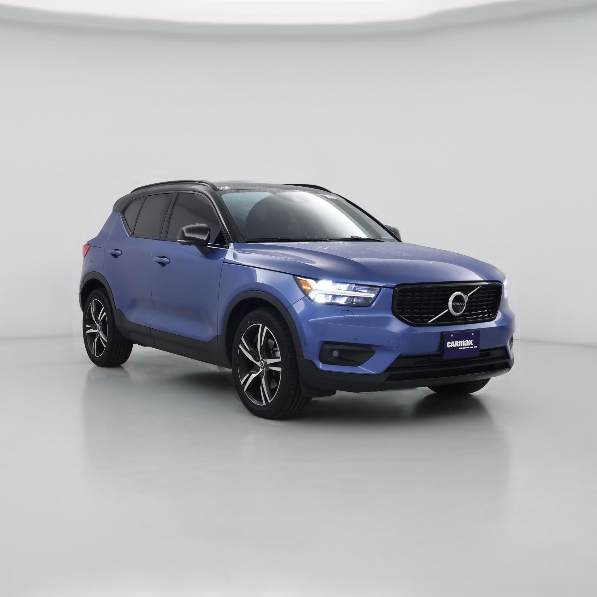 Thumbnail: 2021 Volvo XC40 - 1