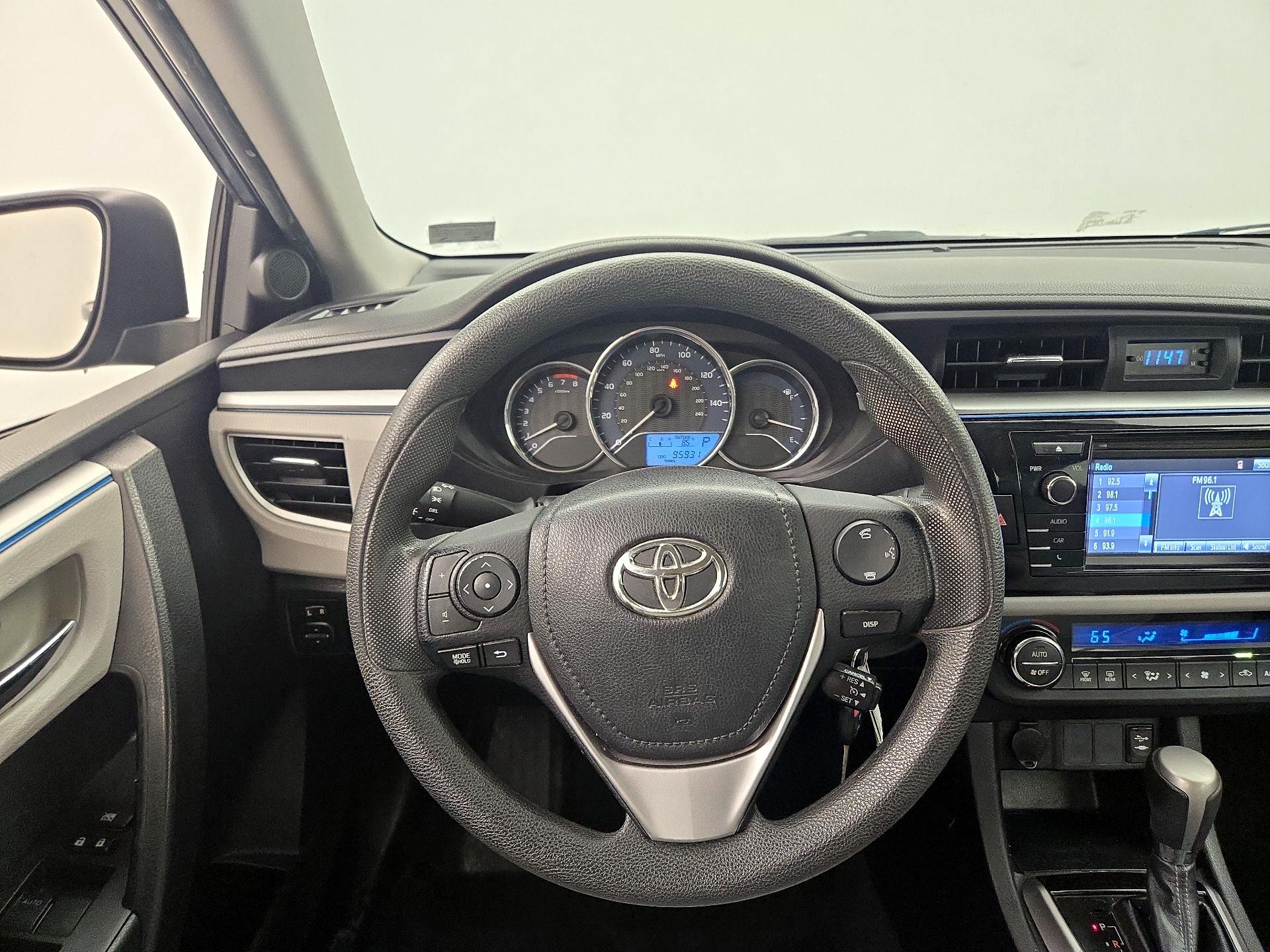 Thumbnail: 2016 Toyota Corolla - 10