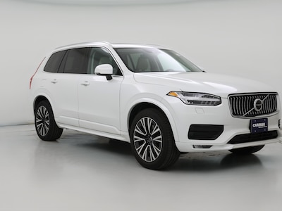 2022 Volvo XC90 T6 Momentum