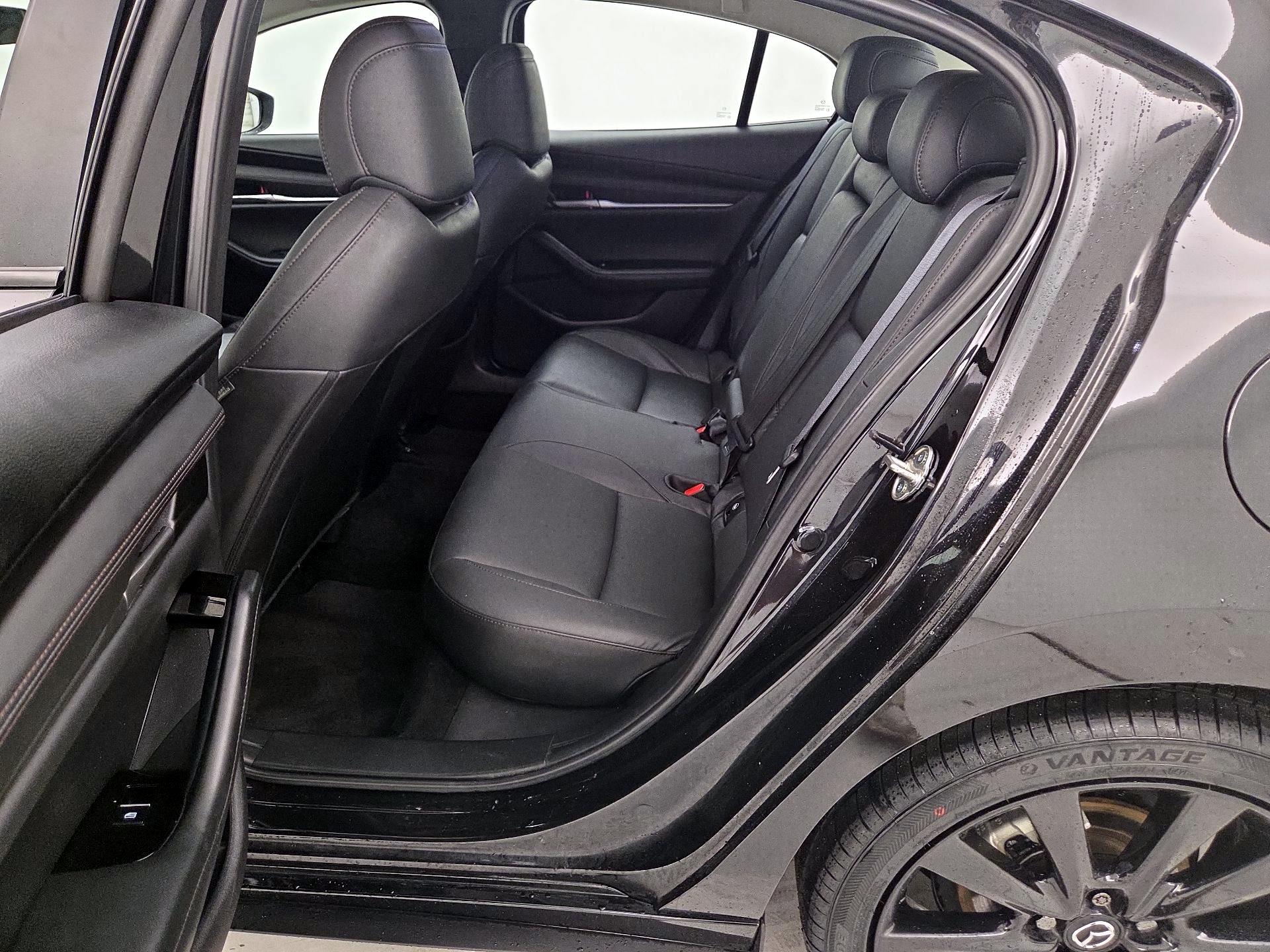 Thumbnail: 2025 Mazda Mazda3 - 17