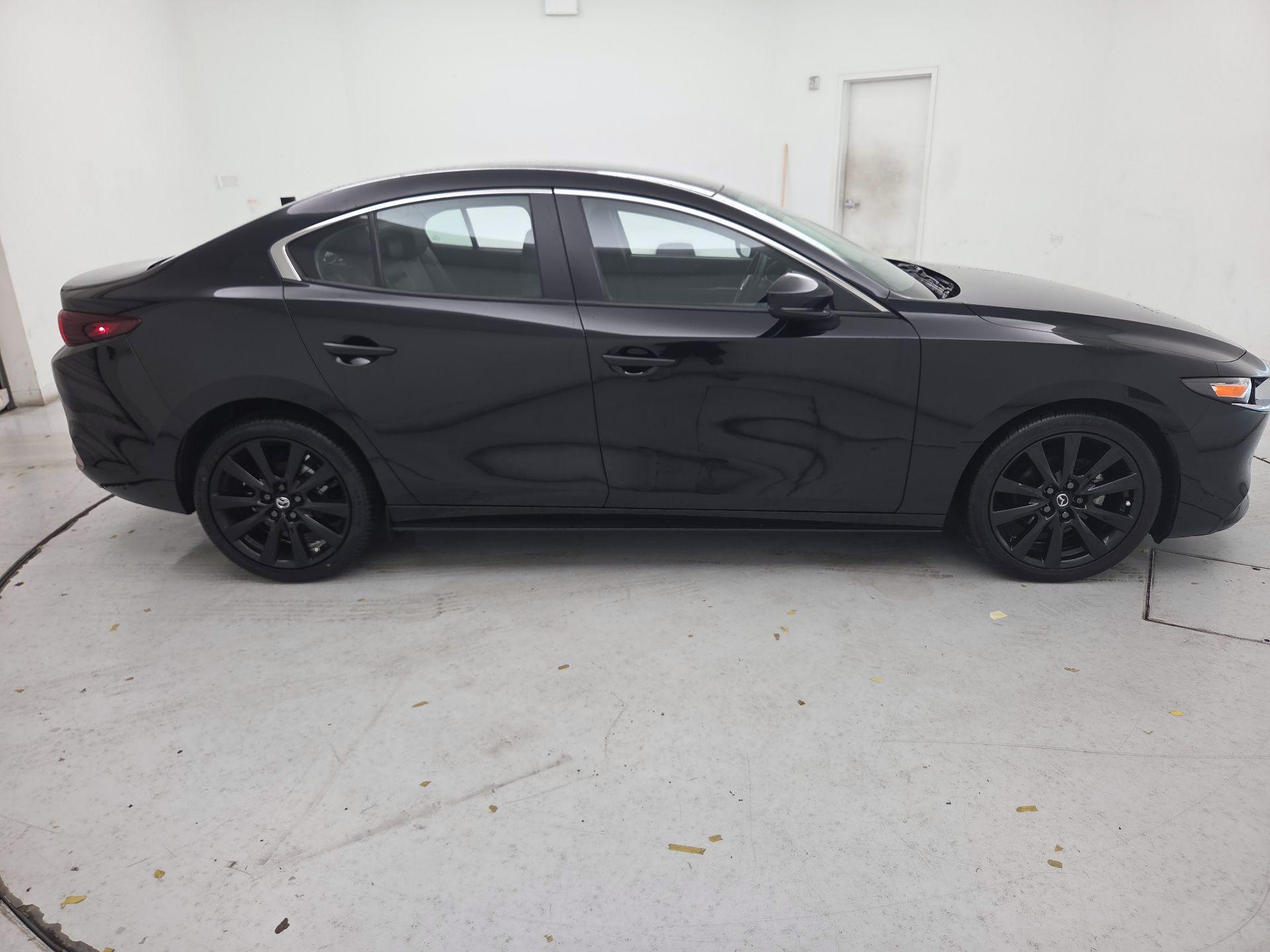 Thumbnail: 2025 Mazda Mazda3 - 4