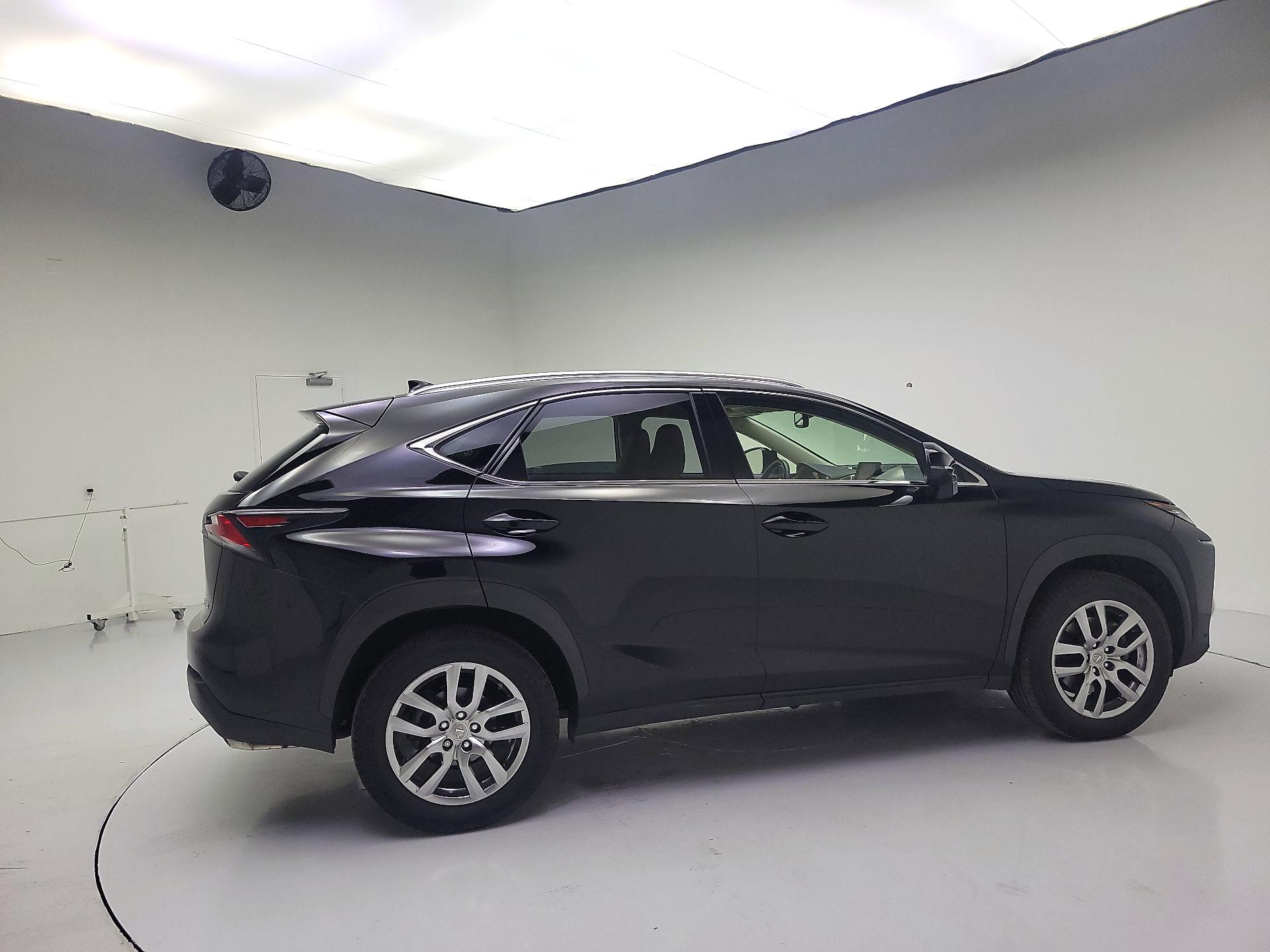 Thumbnail: 2015 Lexus NX - 4