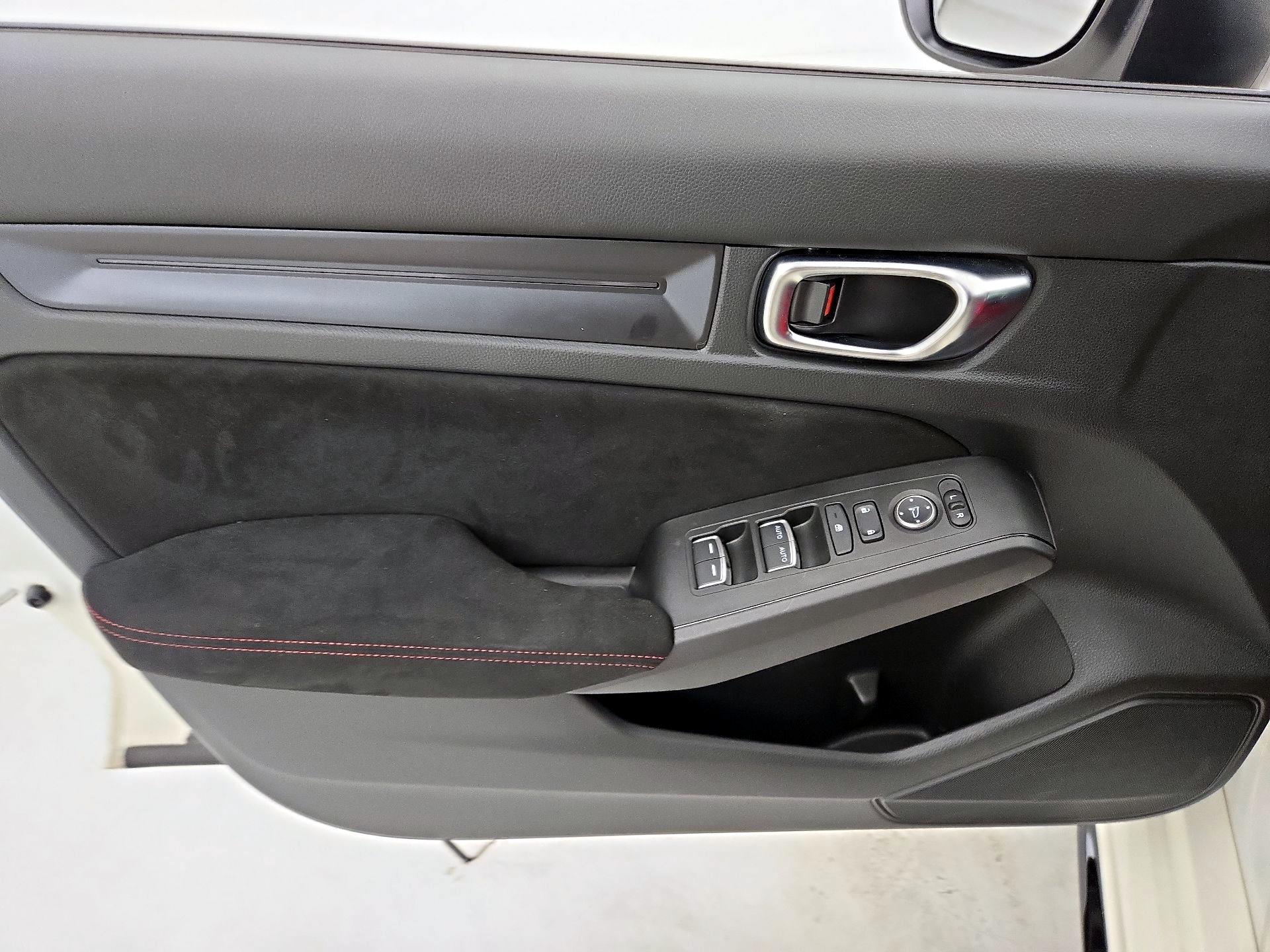 Thumbnail: 2024 Honda Civic - 12