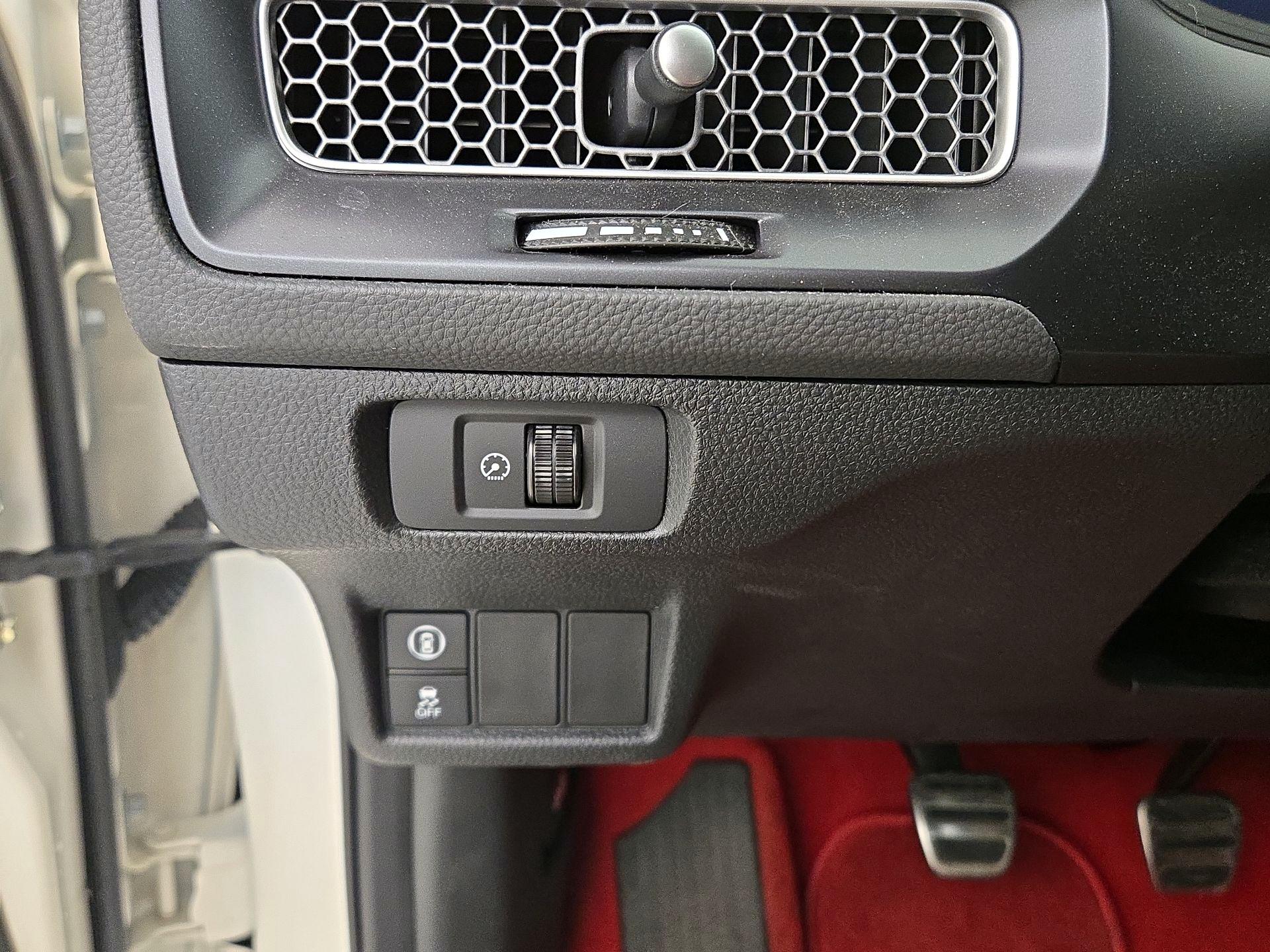 Thumbnail: 2024 Honda Civic - 13