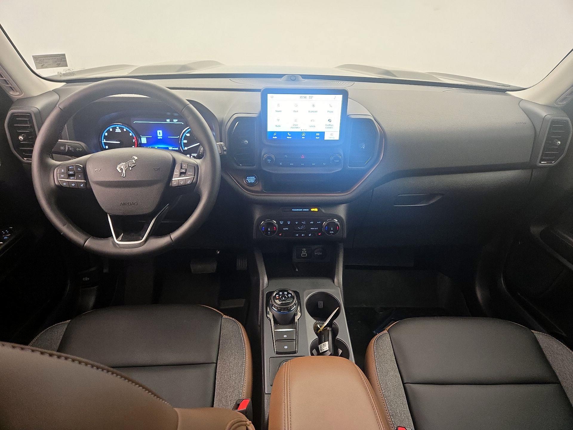 Thumbnail: 2024 Ford Bronco Sport - 9