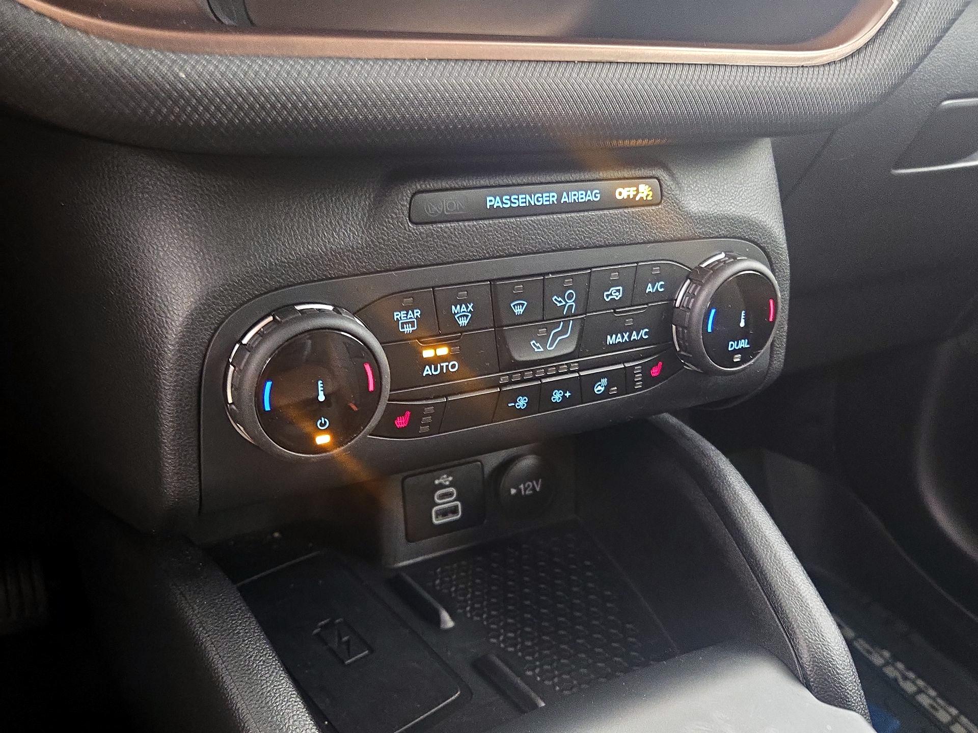 Thumbnail: 2024 Ford Bronco Sport - 17