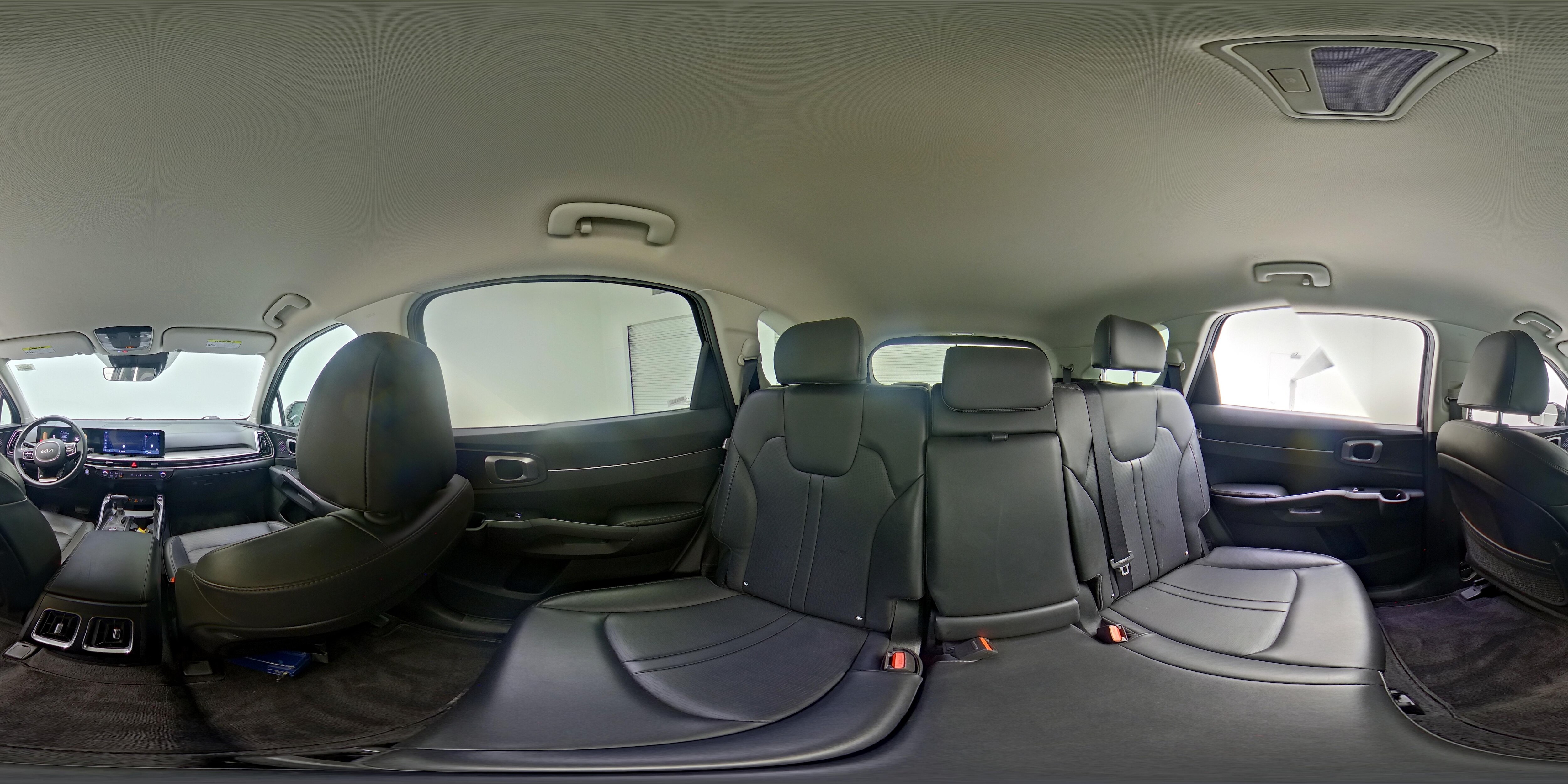 2024 Kia Sorento S - Photo 24