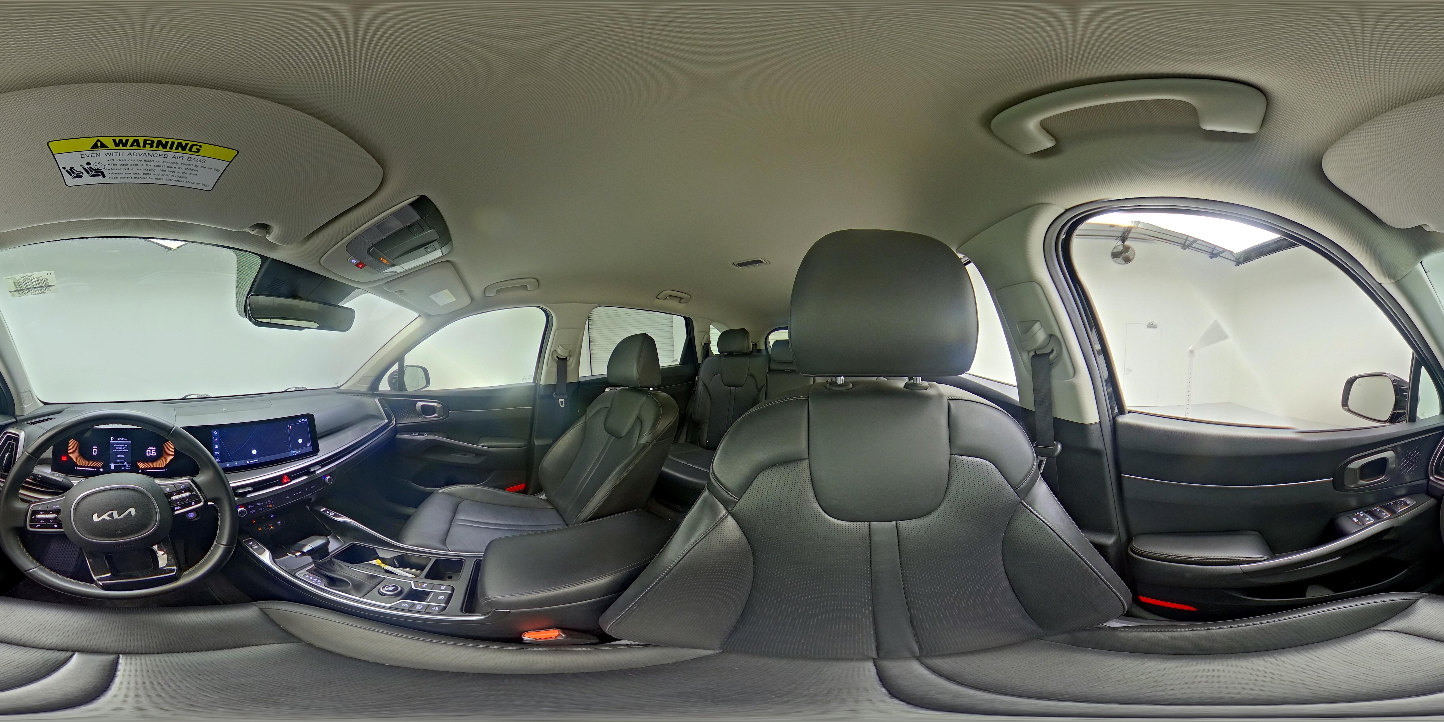 2024 Kia Sorento S - Photo 25
