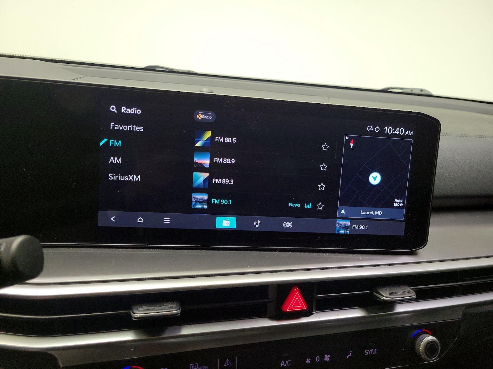 2024 Kia Sorento S - Photo 15
