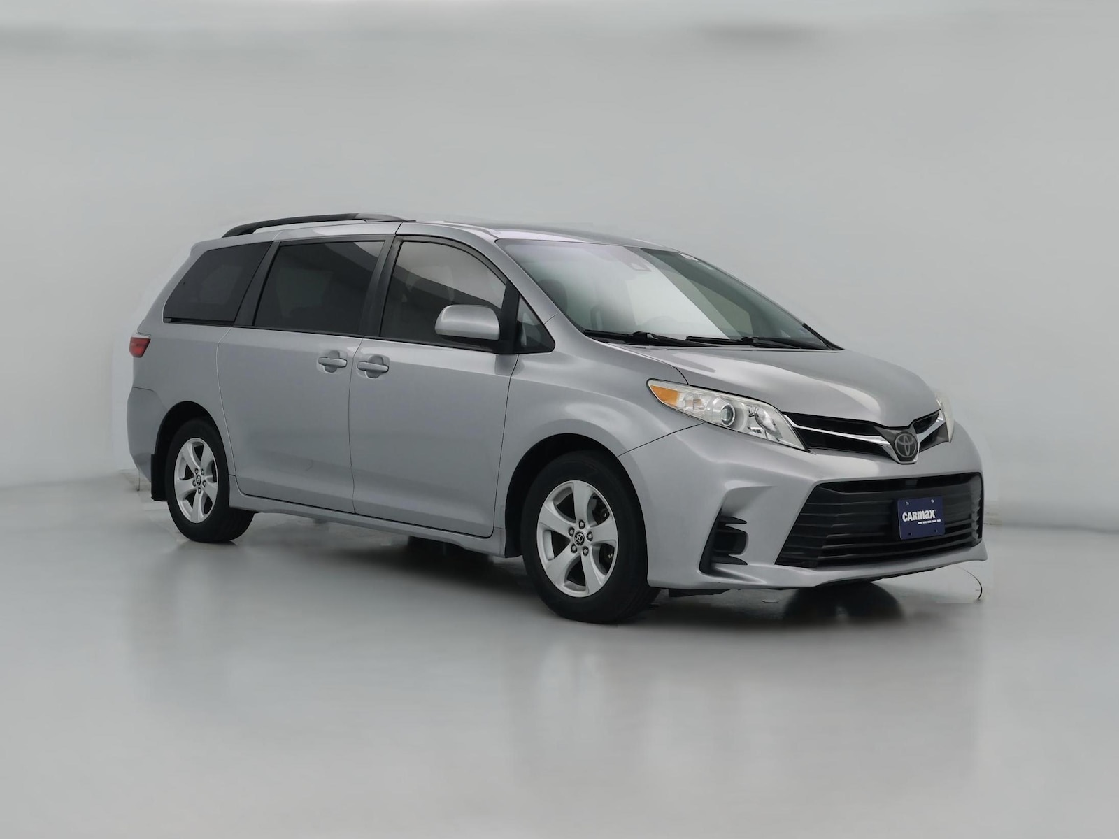 2018 Toyota Sienna LE