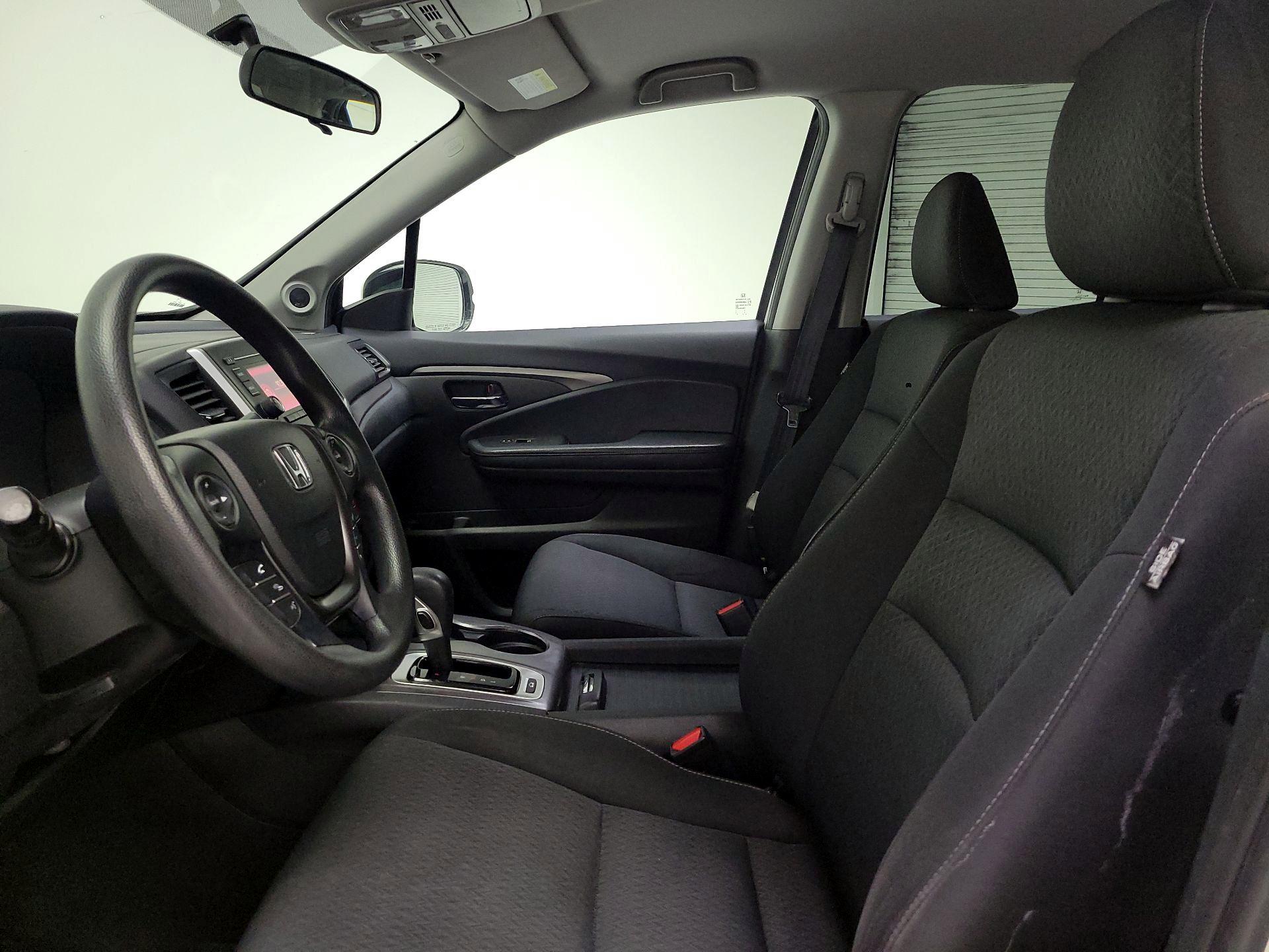 Thumbnail: 2019 Honda Ridgeline - 11