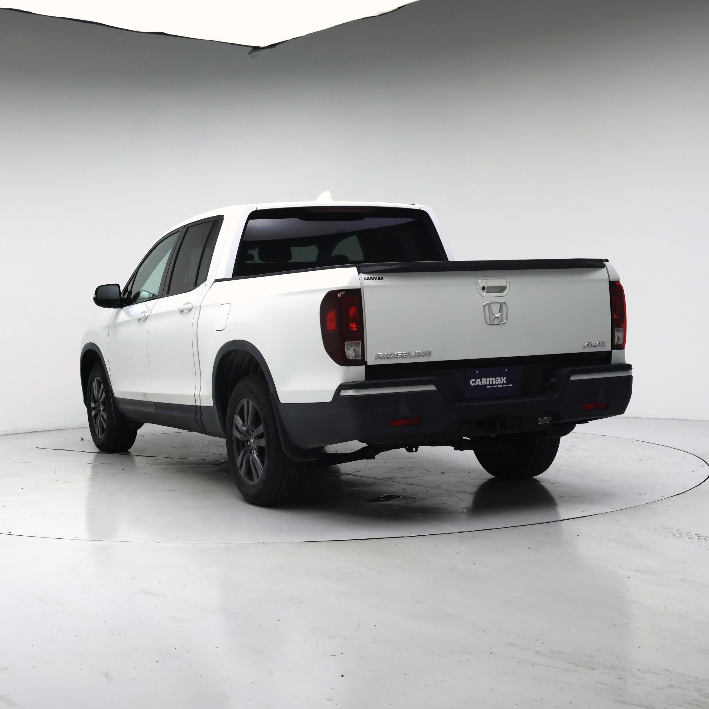 Thumbnail: 2019 Honda Ridgeline - 2