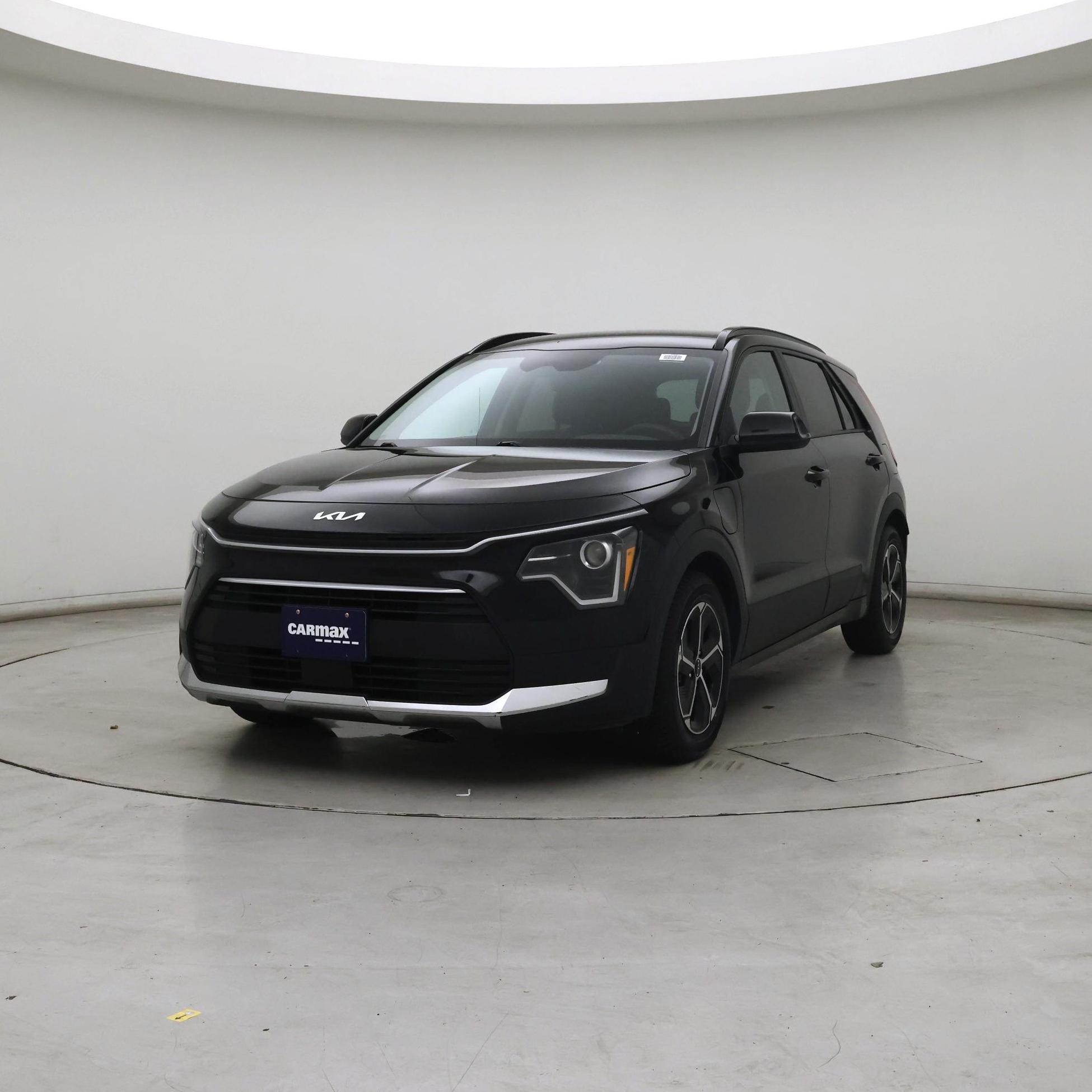 Thumbnail: 2023 Kia Niro - 4