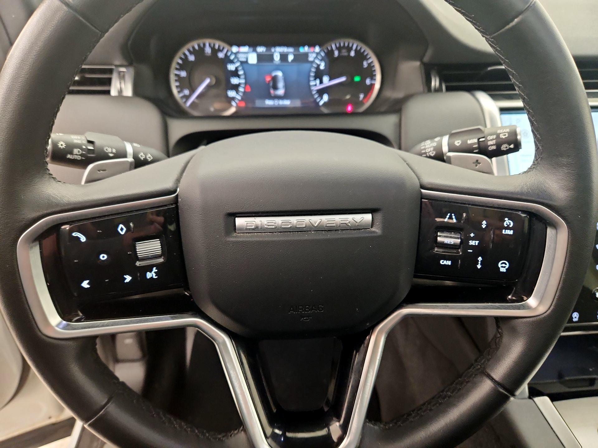 Thumbnail: 2023 Land Rover Discovery Sport - 10
