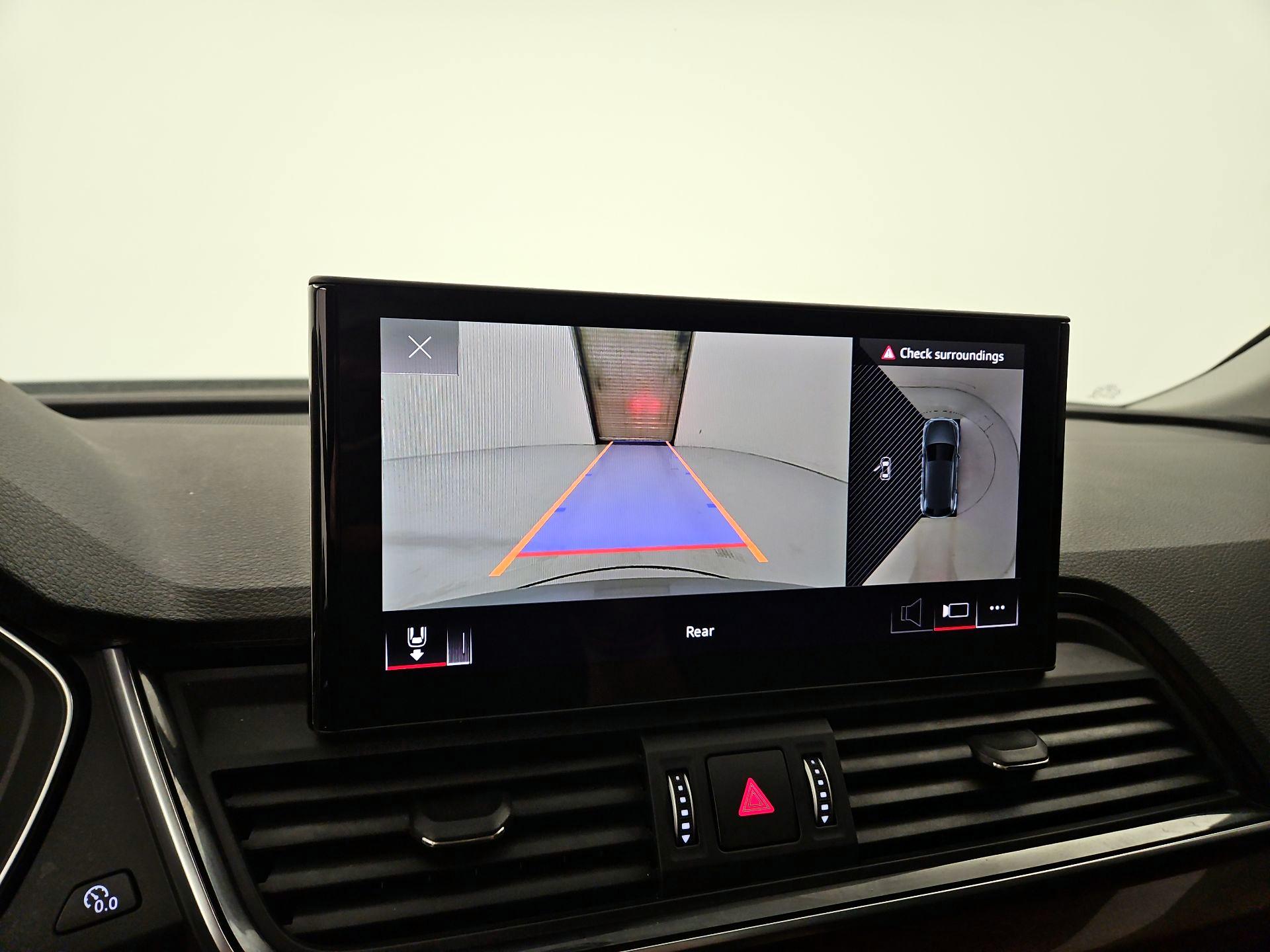 Thumbnail: 2023 Audi Q5 - 15