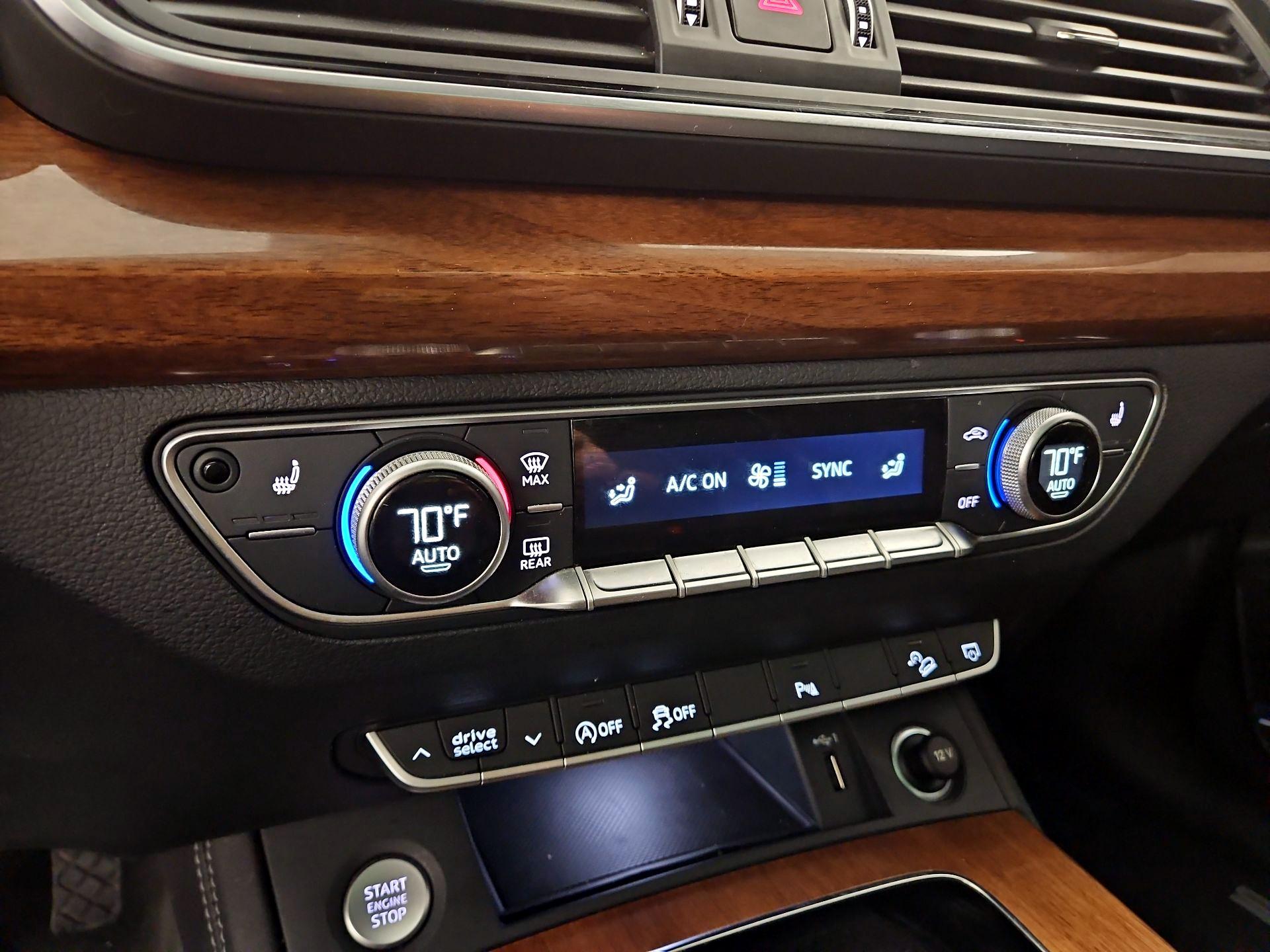 Thumbnail: 2023 Audi Q5 - 17