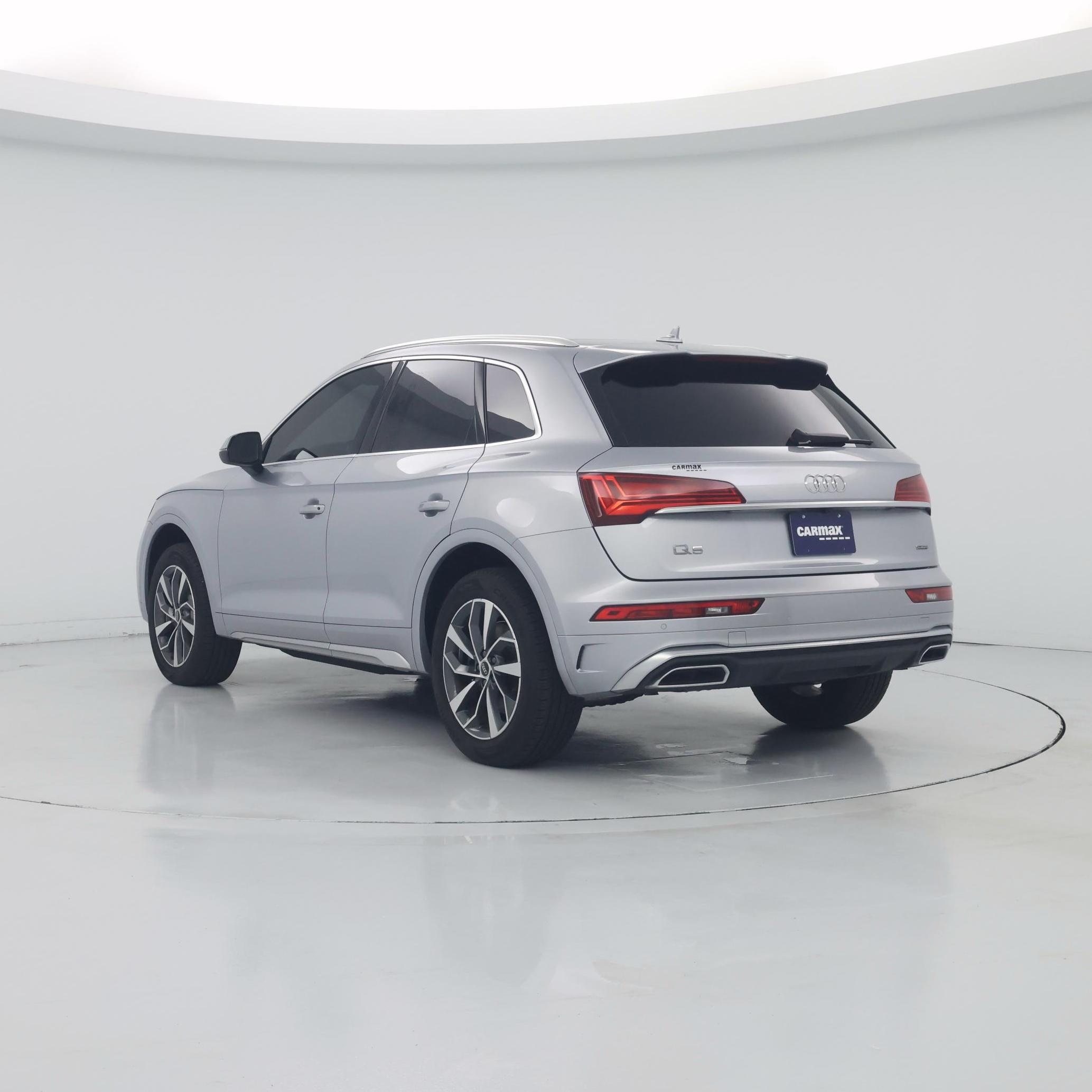 Thumbnail: 2023 Audi Q5 - 2
